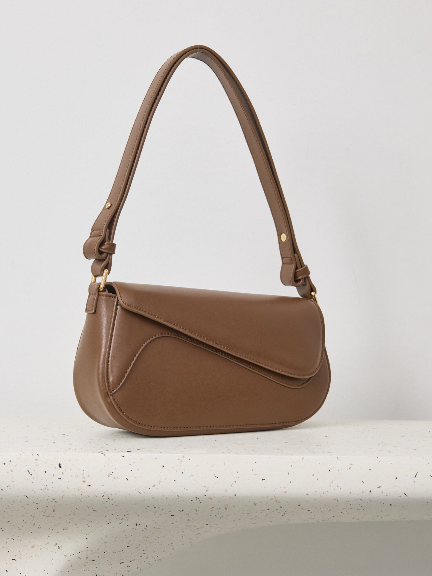 תיק סאמי | חום