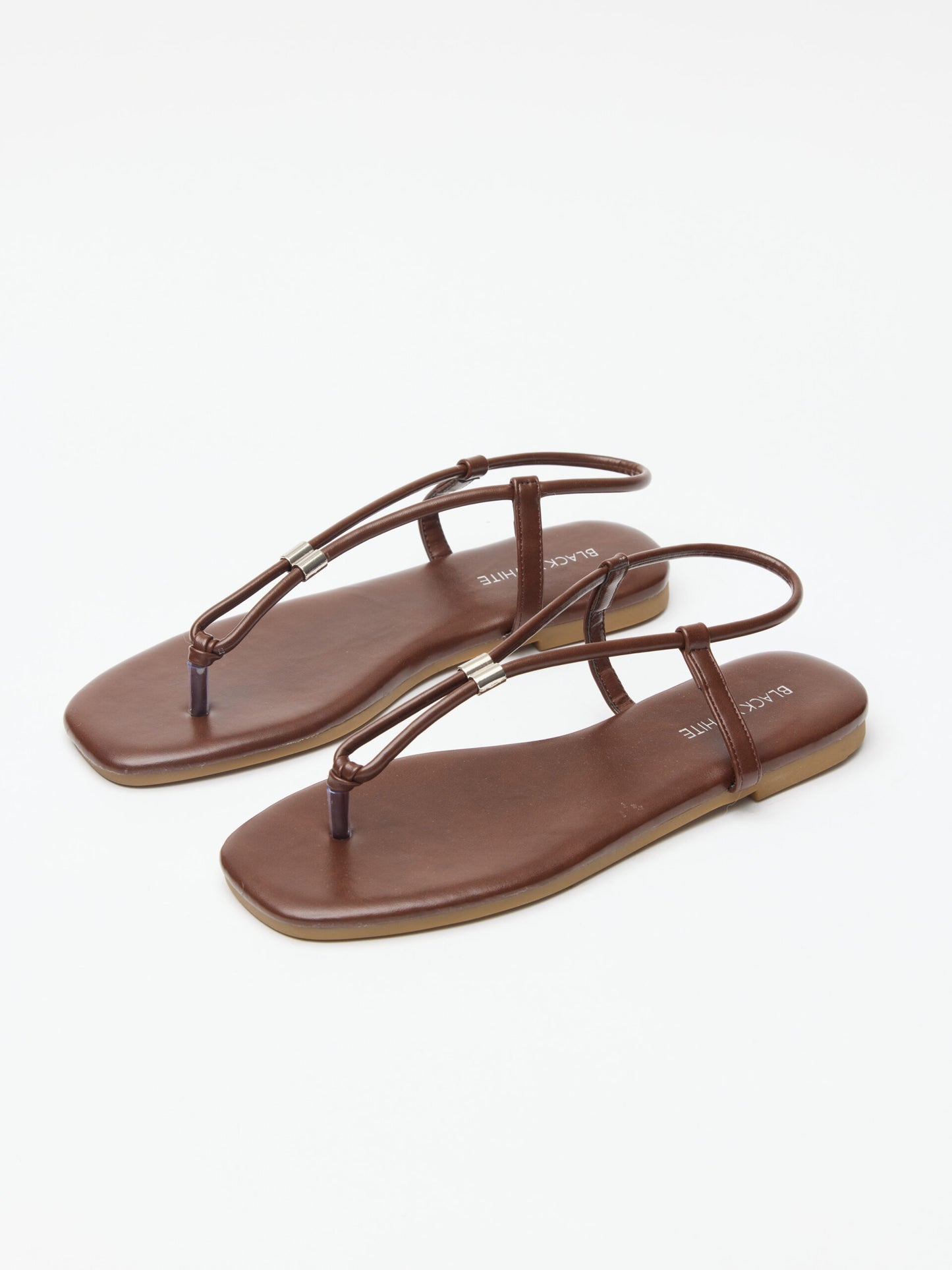 סנדלי אצבע ורונה | חום