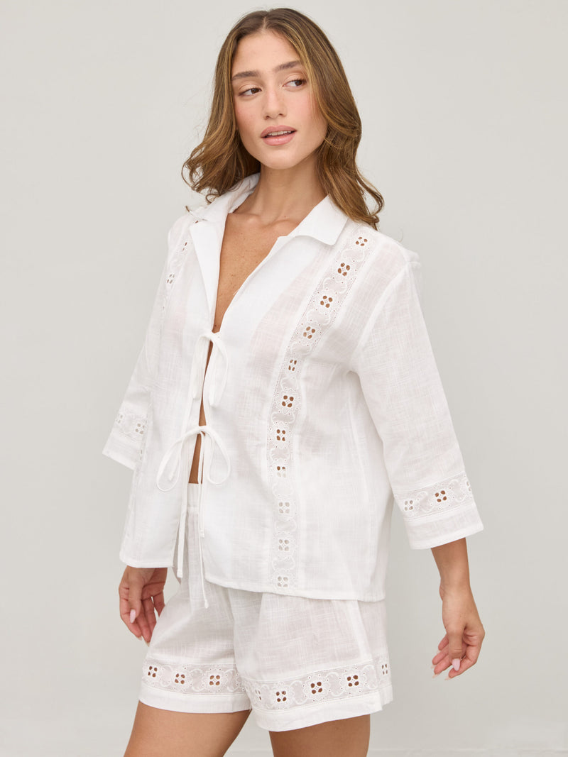 מכנסיים קצרים תחרה דאני | לבן