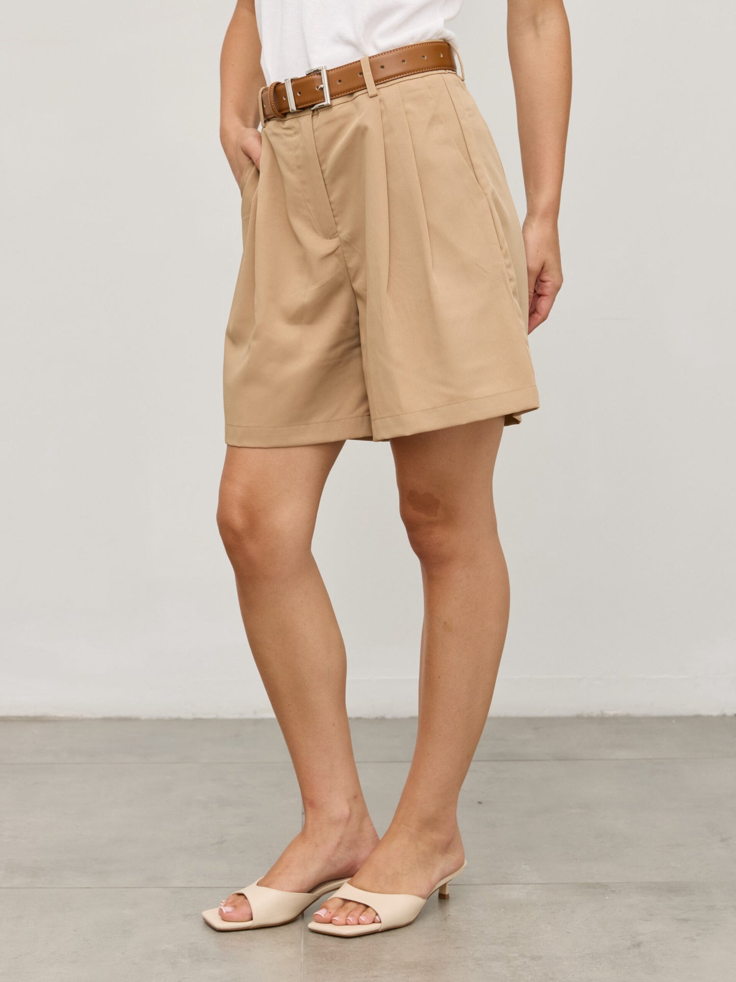 מכנסי ברמודה קיאנו | חאקי