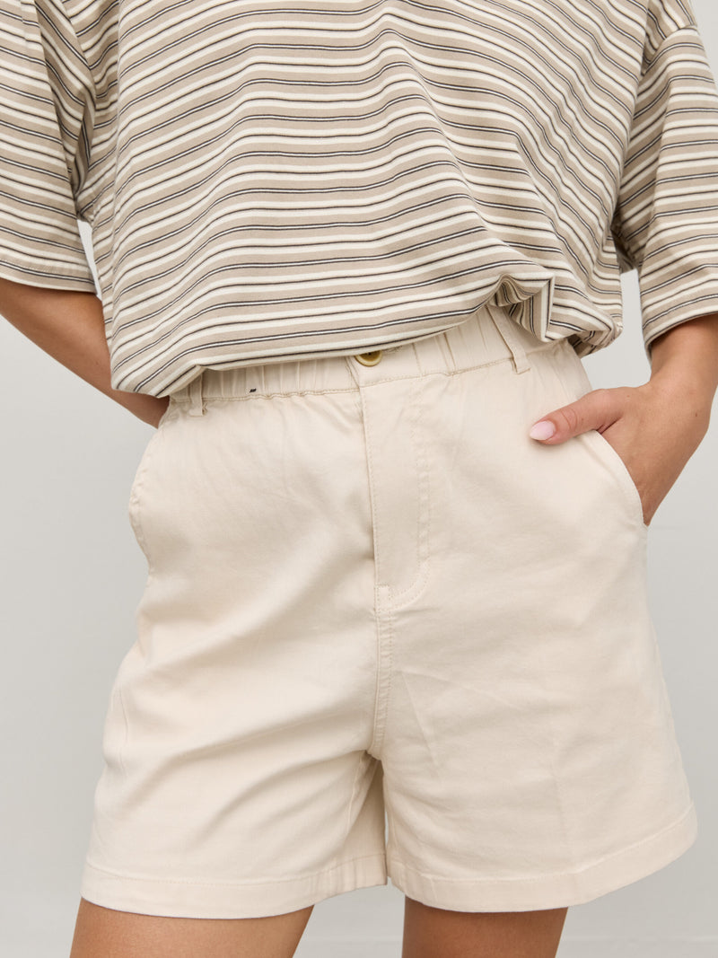 ג'ינס קצרים ארלן | בז'