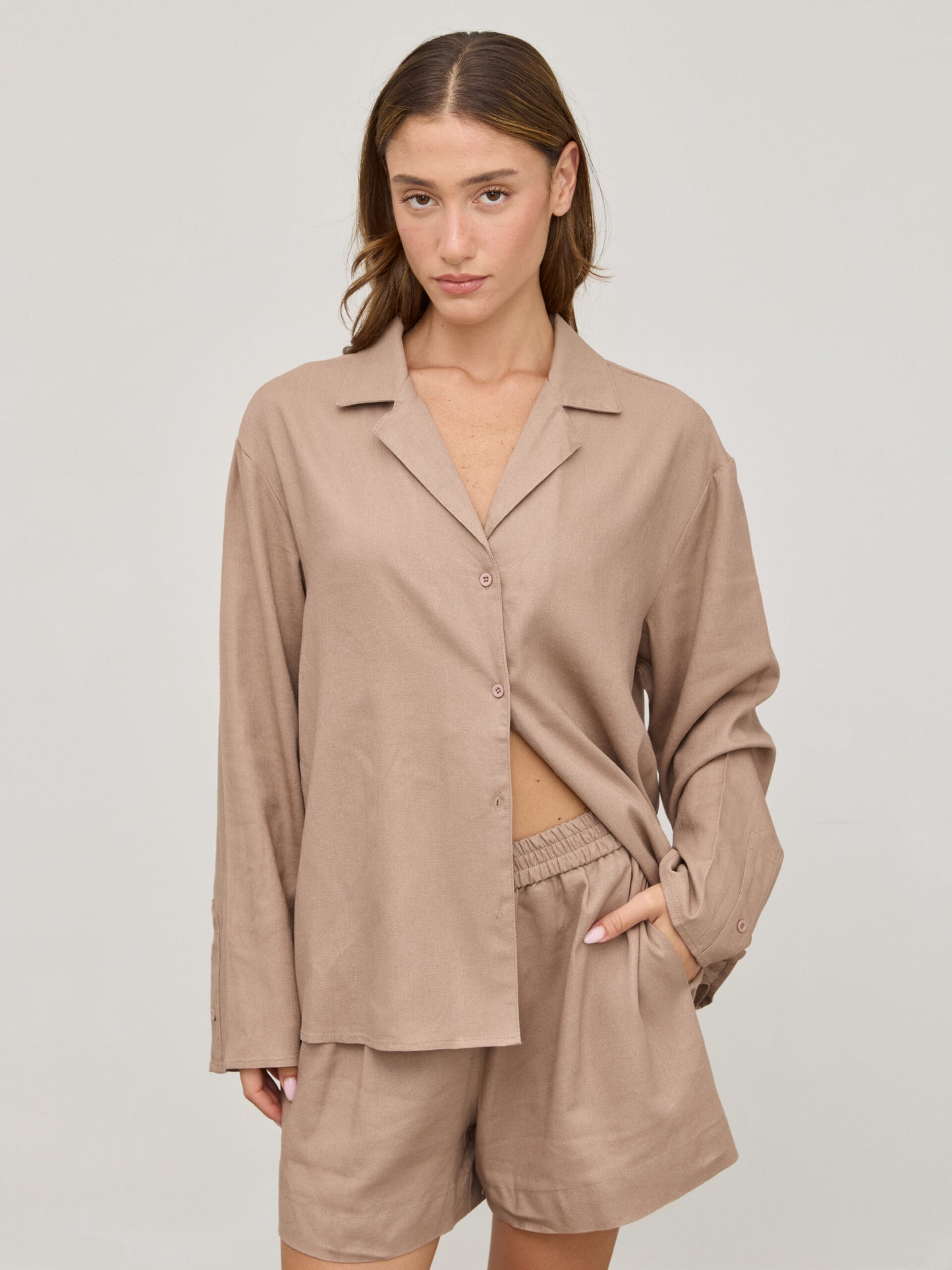 חולצה מכופתרת בלונדי | חום