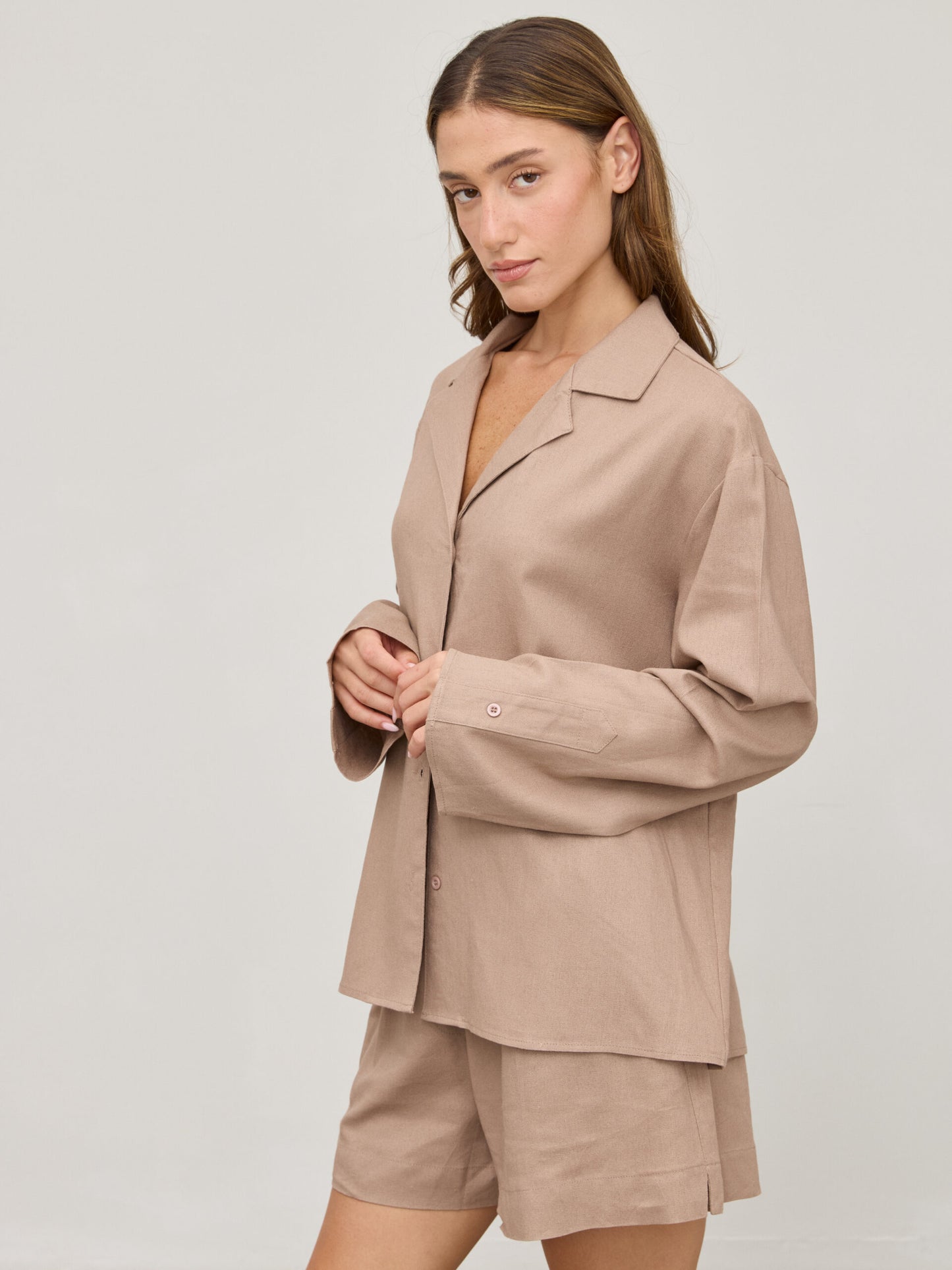 חולצה מכופתרת בלונדי | חום