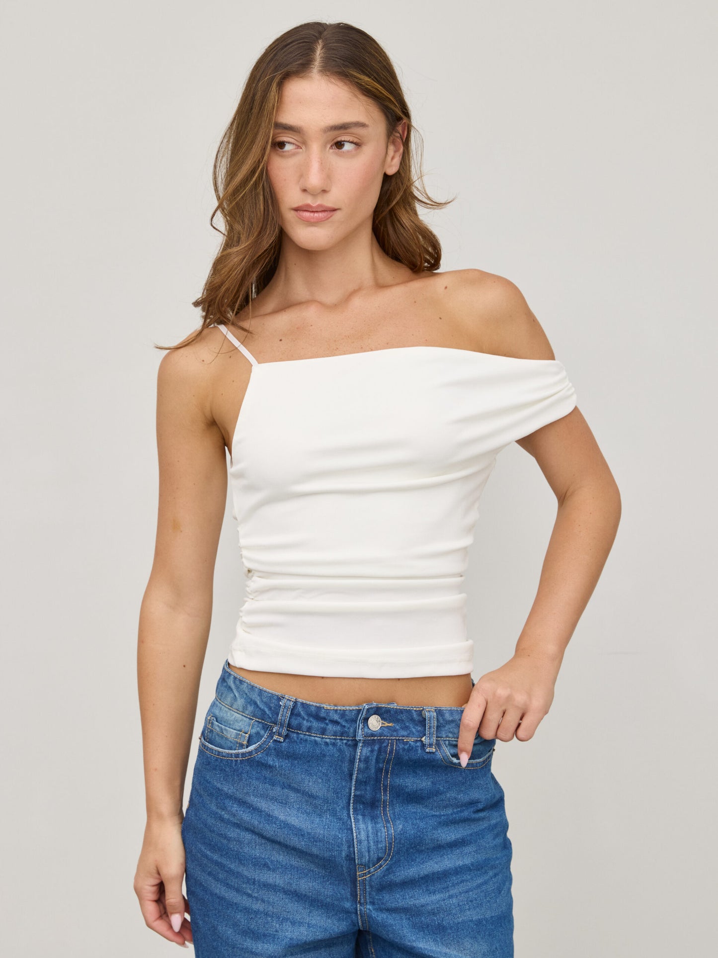 גופיית ריאן | לבן