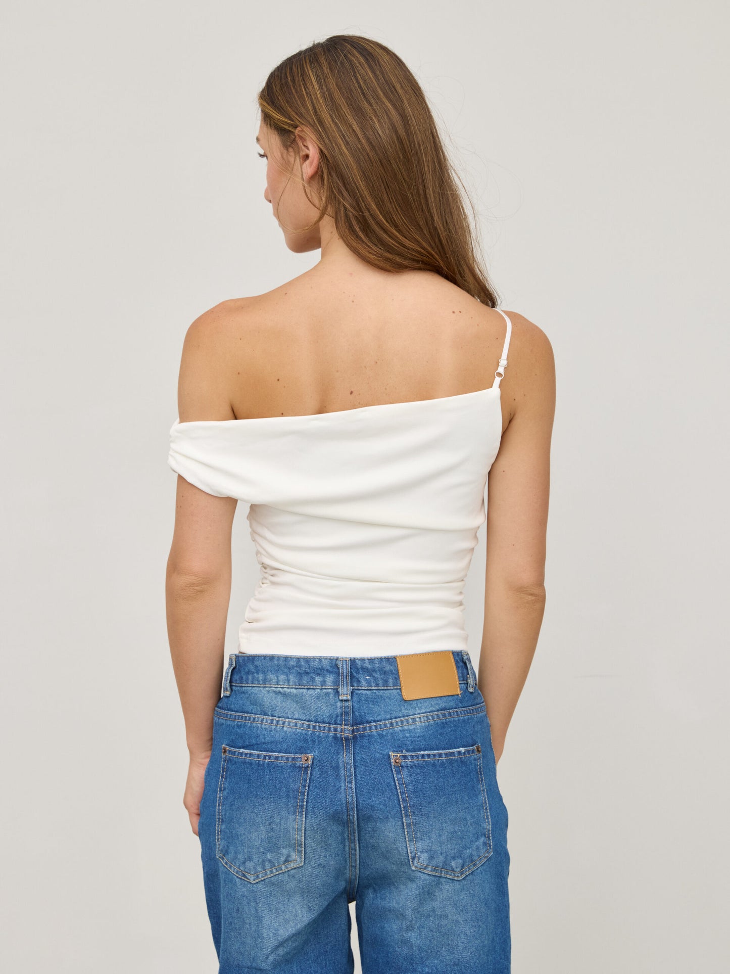 גופיית ריאן | לבן