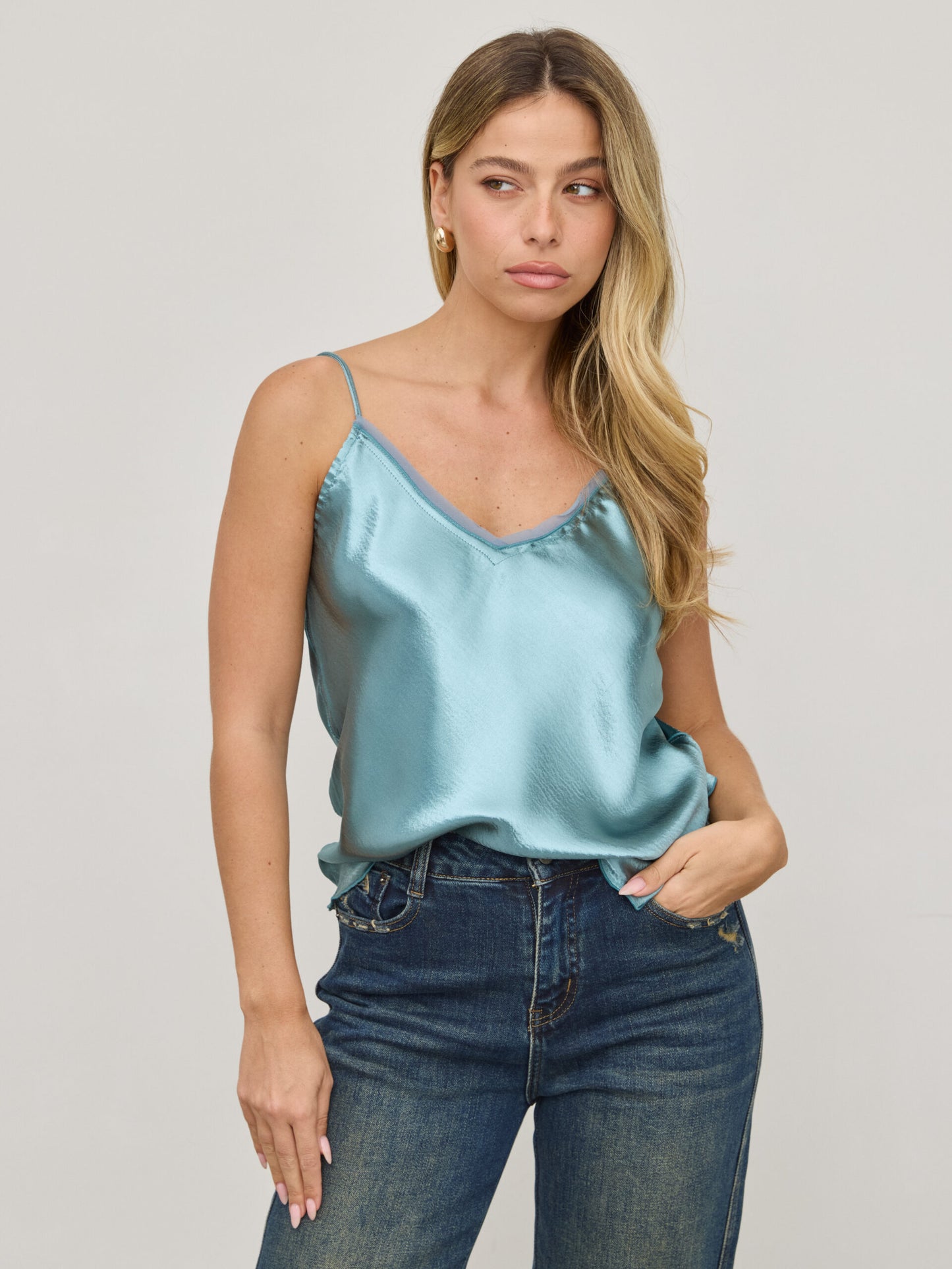 גופיית סאטן דון | ירוק