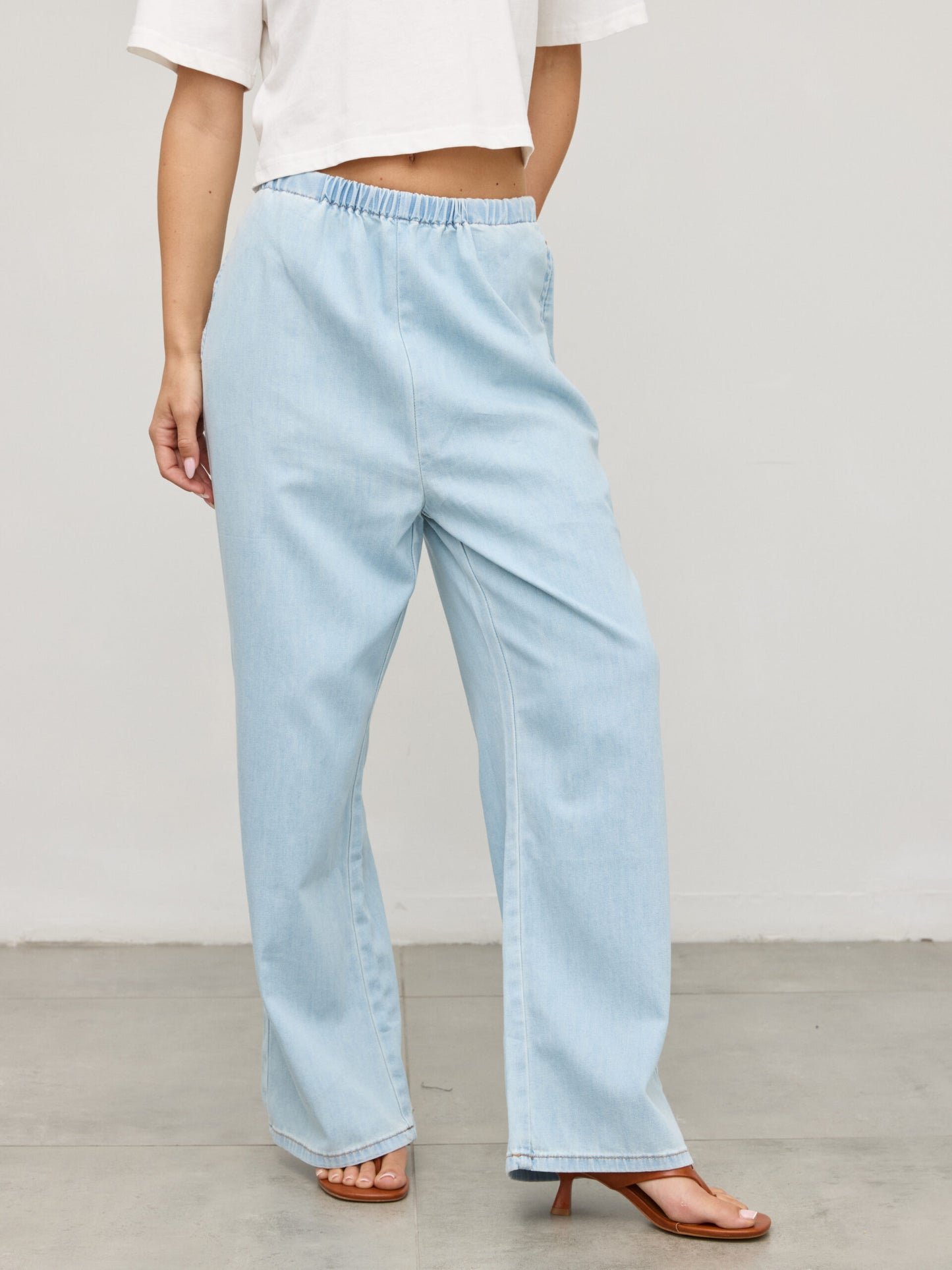 מכנסי ג'ינס ארוכים גומי לוריאן | תכלת