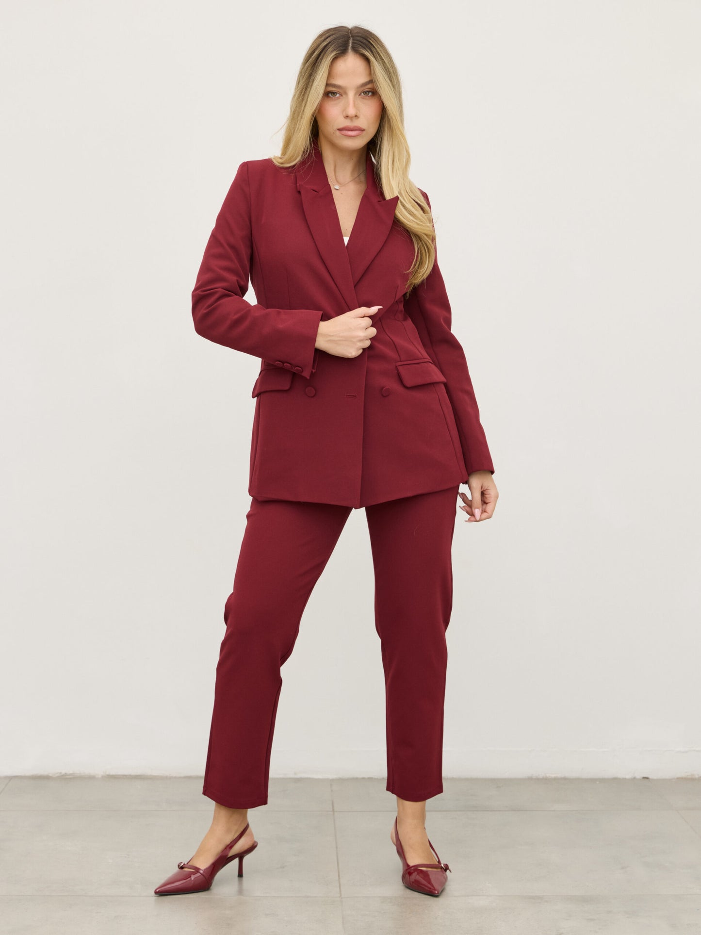 מכנסיים מחוייטים שריל | בורדו