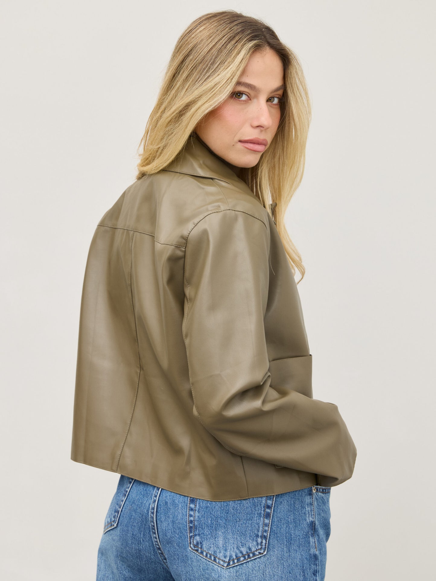 ג'קט דמוי עור ג'וני | ירוק