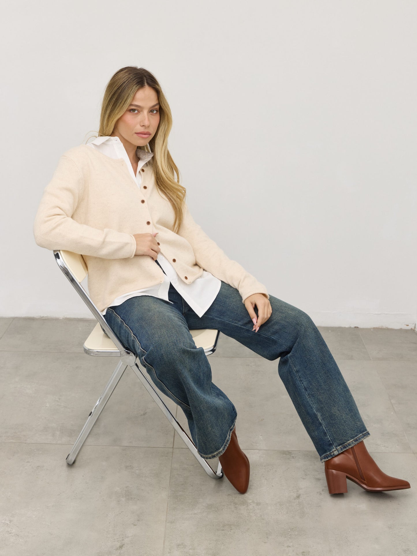 מגפוני עקב שפיץ קורה | קאמל