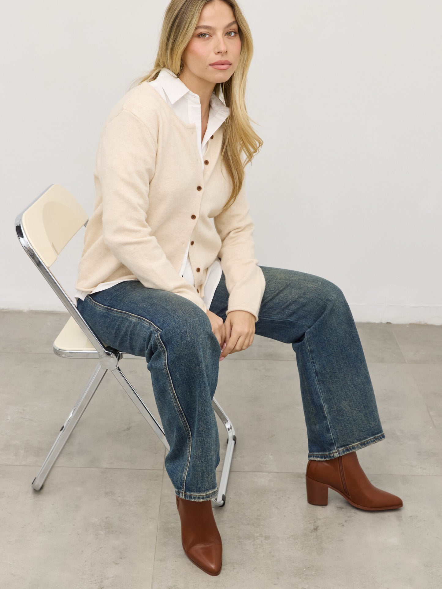 מגפוני עקב שפיץ קורה | קאמל