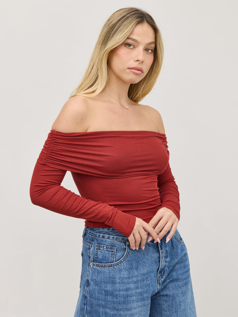 חולצת אוף שולדר לאב | בורדו