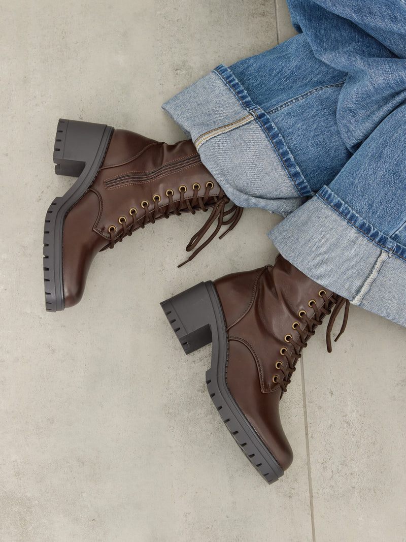 מגפי טרקטור שרוכים אליירה | חום