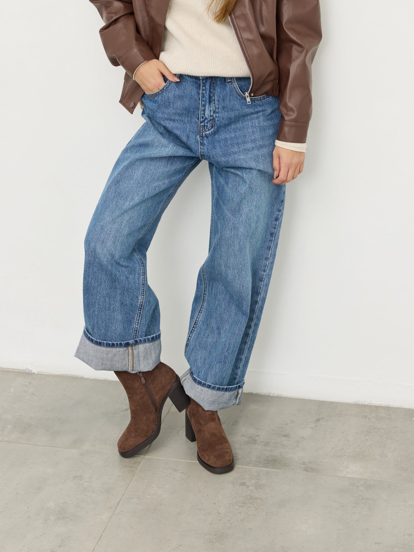 מגפוני עקב דמוי זמש קיילב | חום