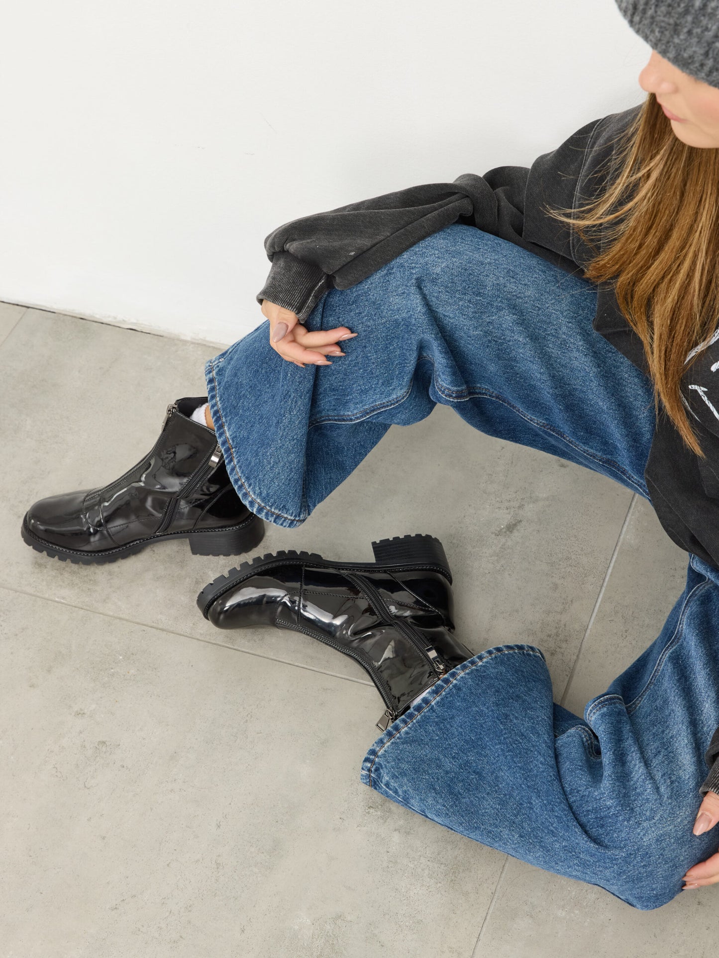 מגפוני סוליית טרקטור קינג | שחור לק