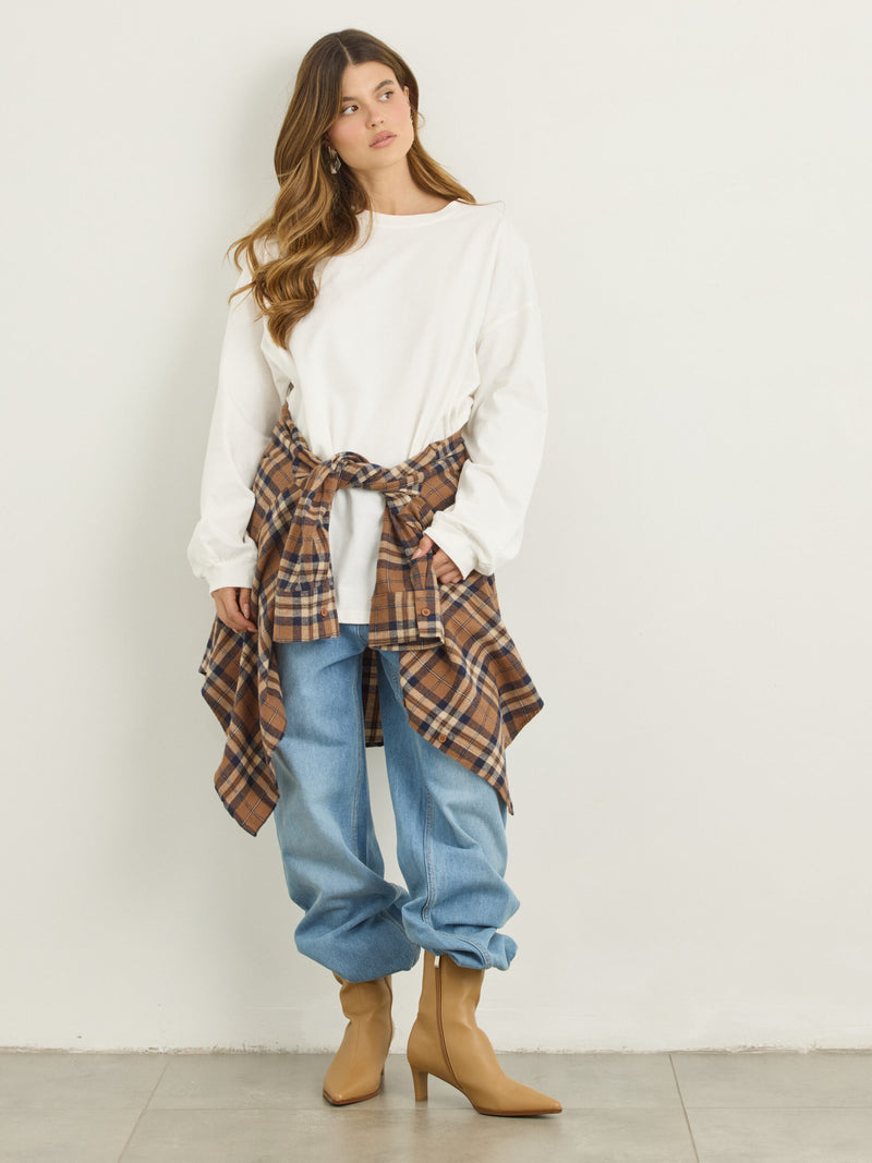 טישירט שרוול ארוך אוברסייז אריקה | לבן