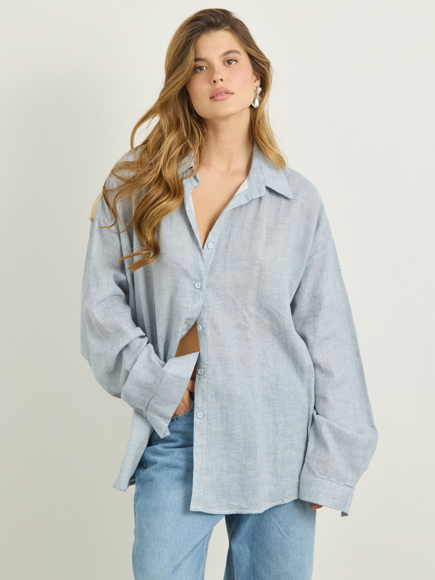 חולצה מכופתרת משבצות היילי | תכלת