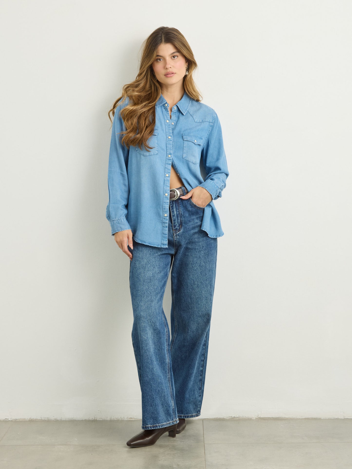 חולצה מכופתרת אנני | כחול