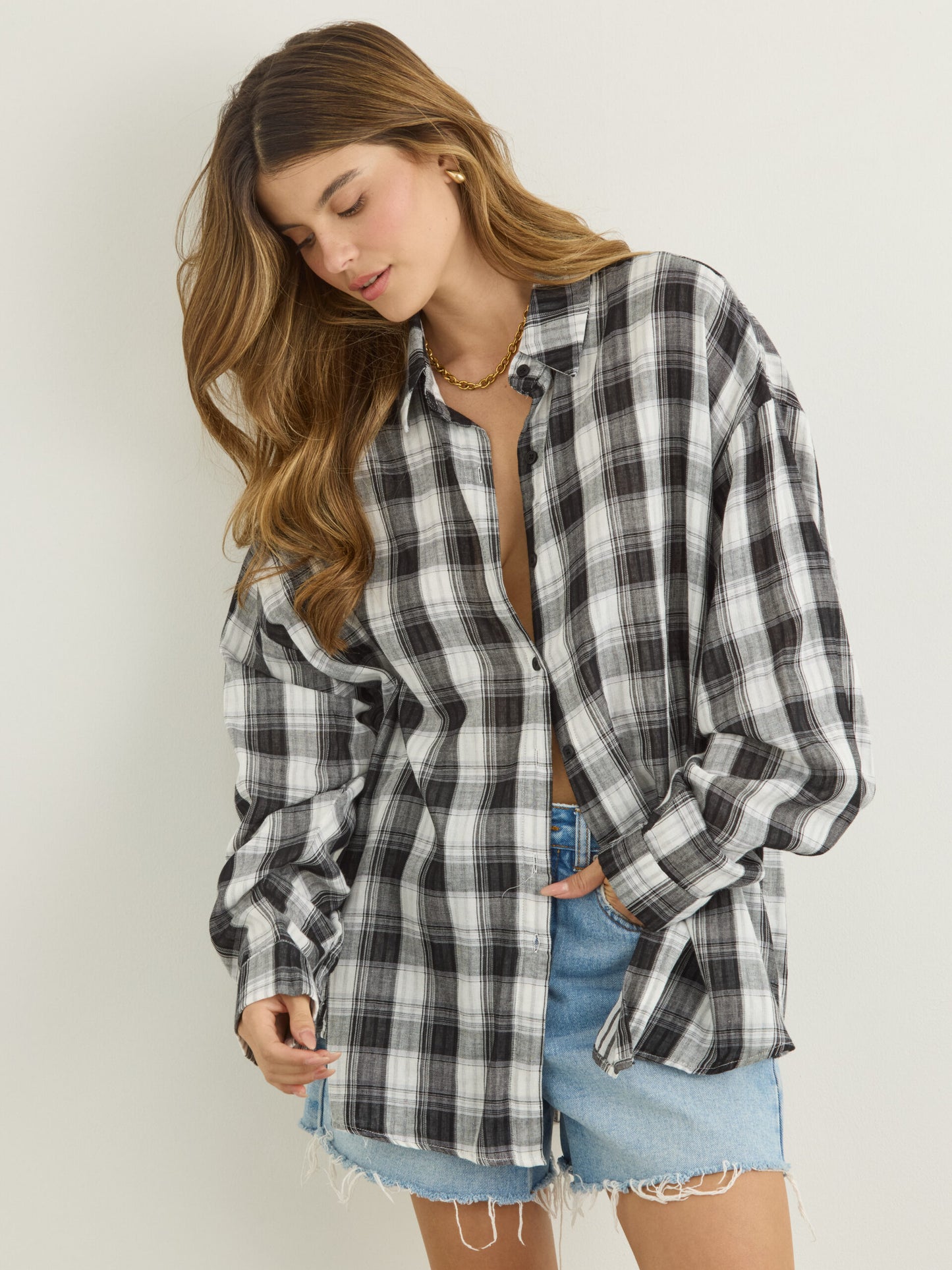 חולצה מכופתרת משבצות דרי | שחור