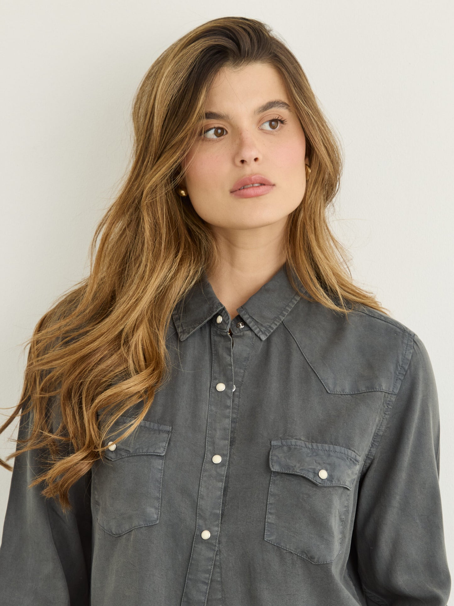 חולצה מכופתרת אנני | אפור