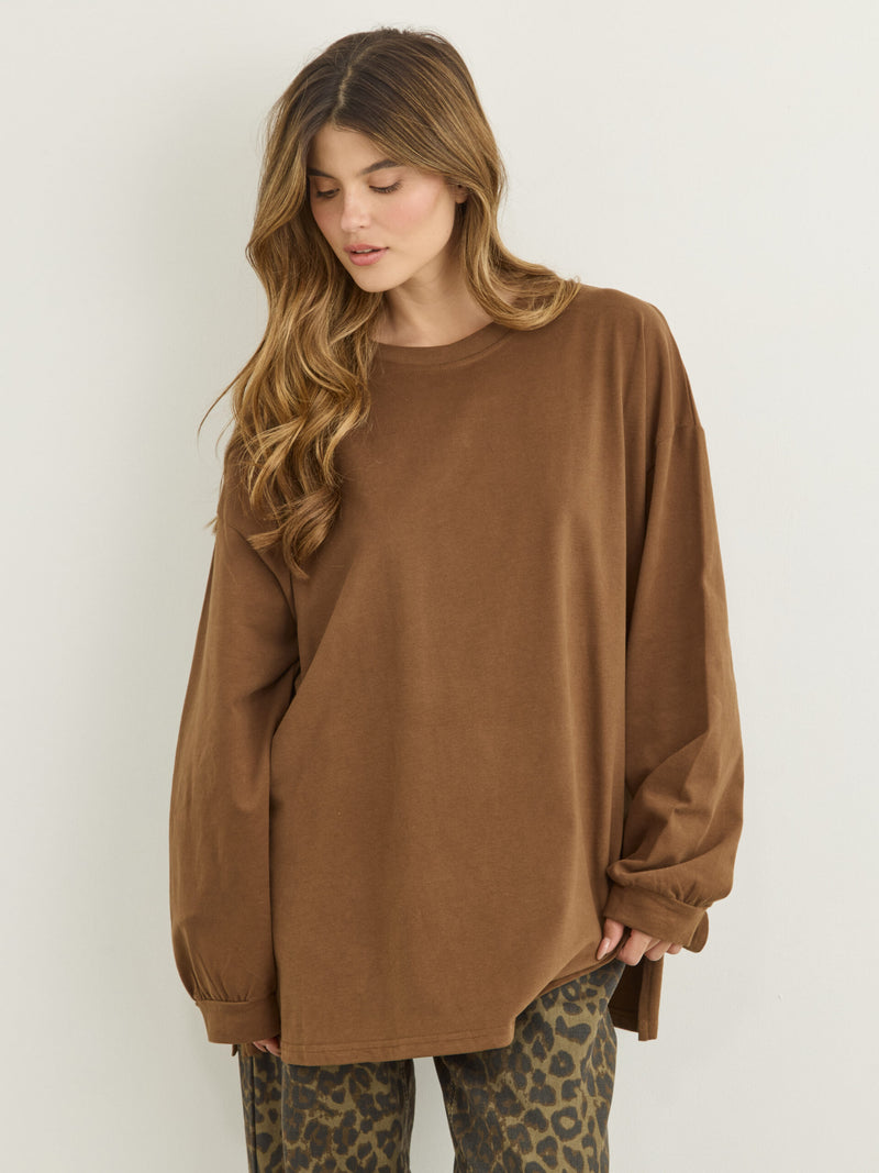 טישירט שרוול ארוך אוברסייז אריקה | חום