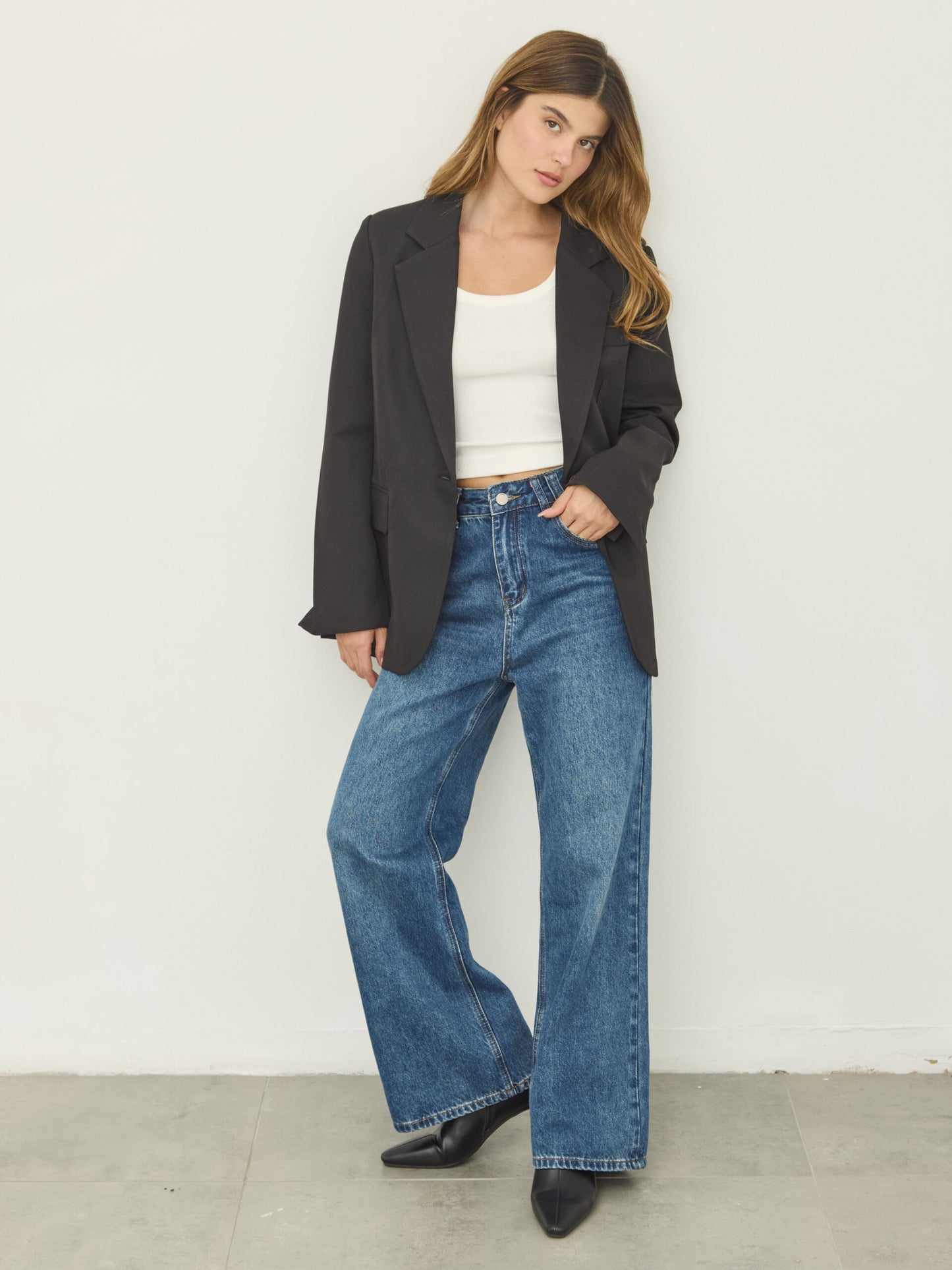 מגפוני עקב שפיץ פלר | שחור