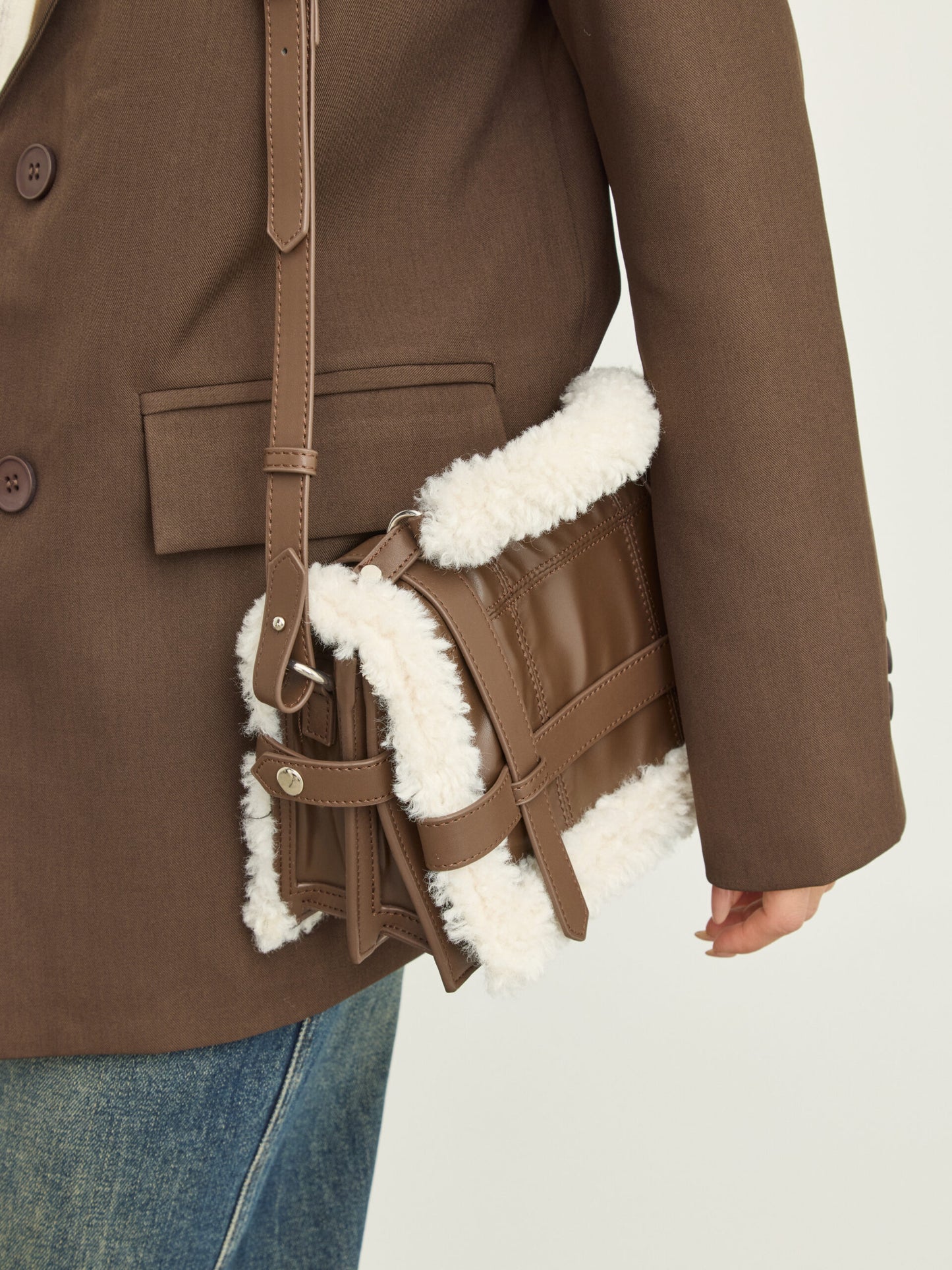 תיק פרווה לולה | חום