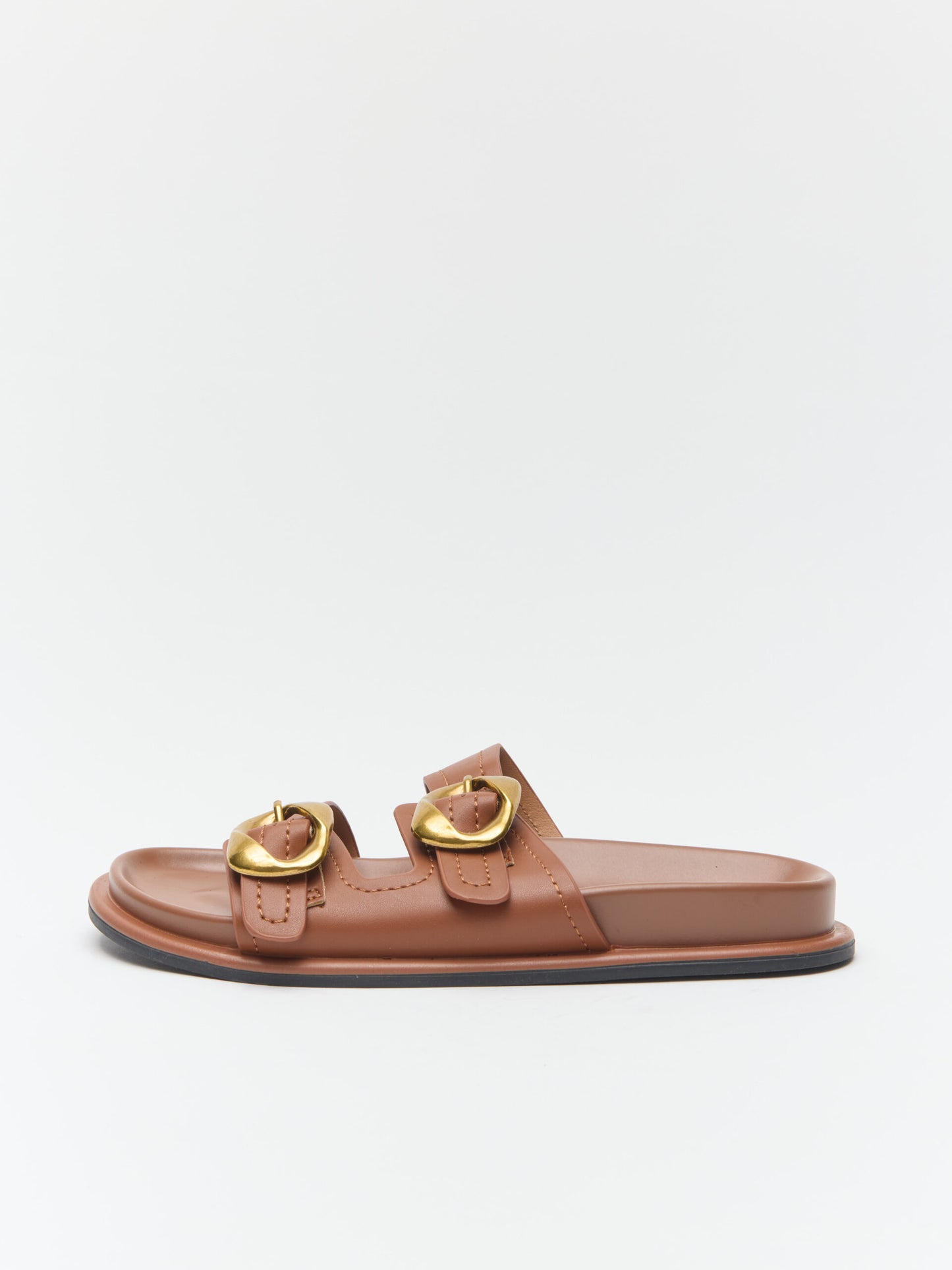 כפכפי רצועות אבזם טרייס | קאמל