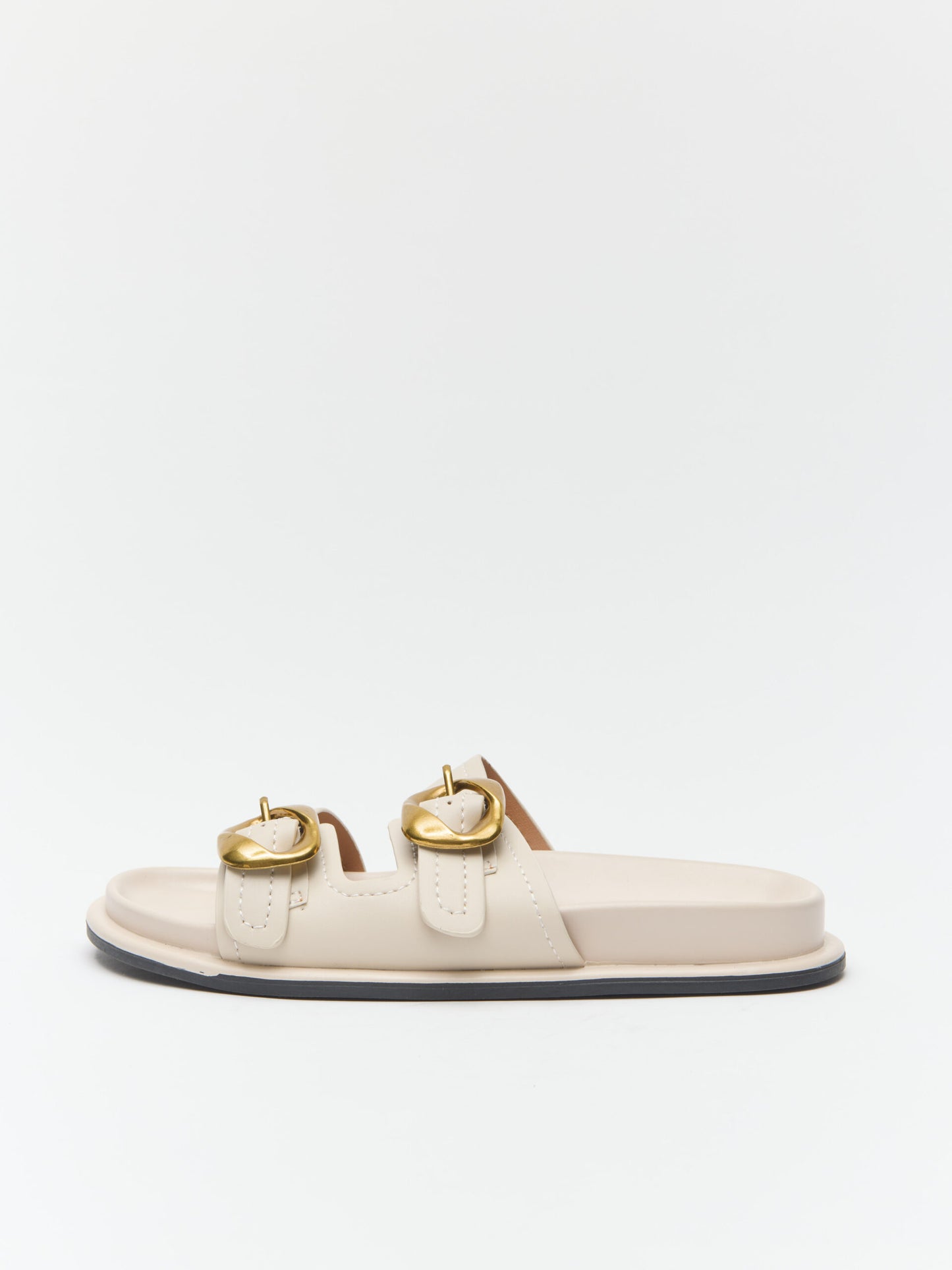 כפכפי רצועות אבזם טרייס | בז'