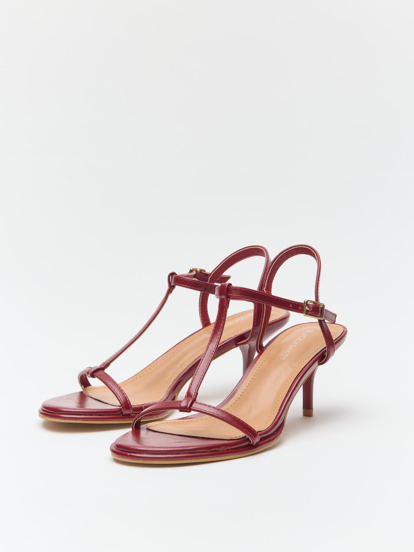 סנדלי עקב רוסלין | בורדו