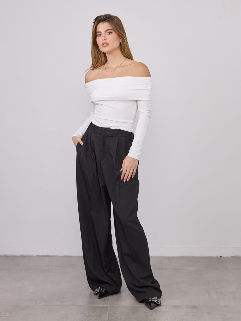 מכנסיים מחוייטים מיק | שחור