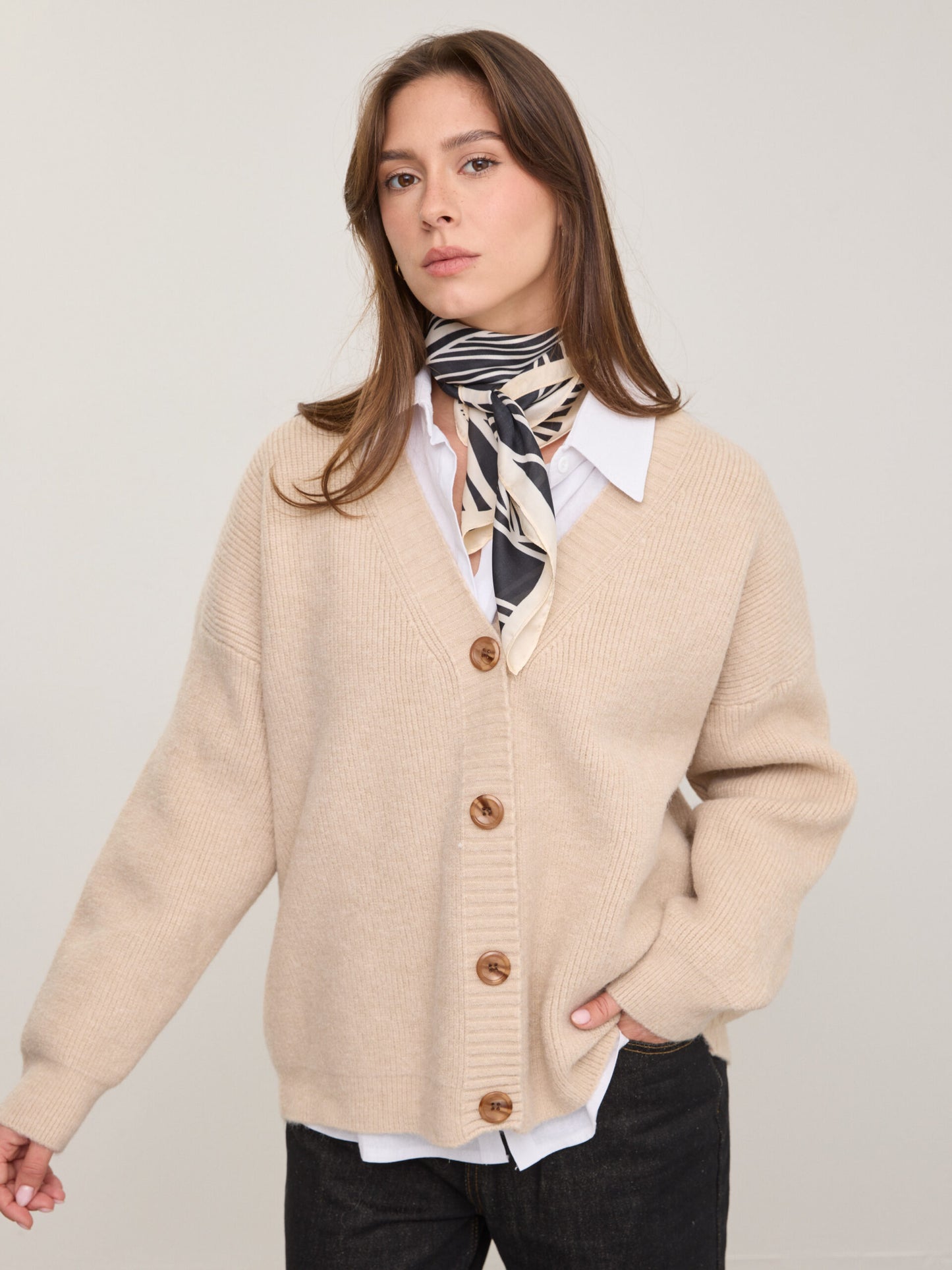 קרדיגן קימי | בז'