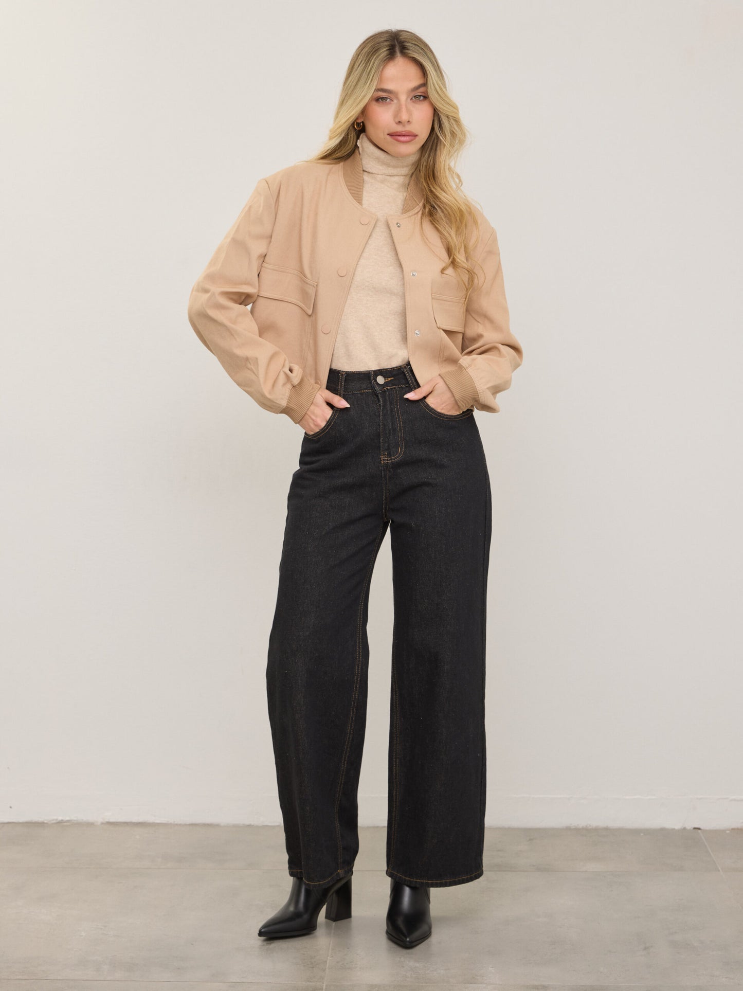 ג'קט דייז | בז'