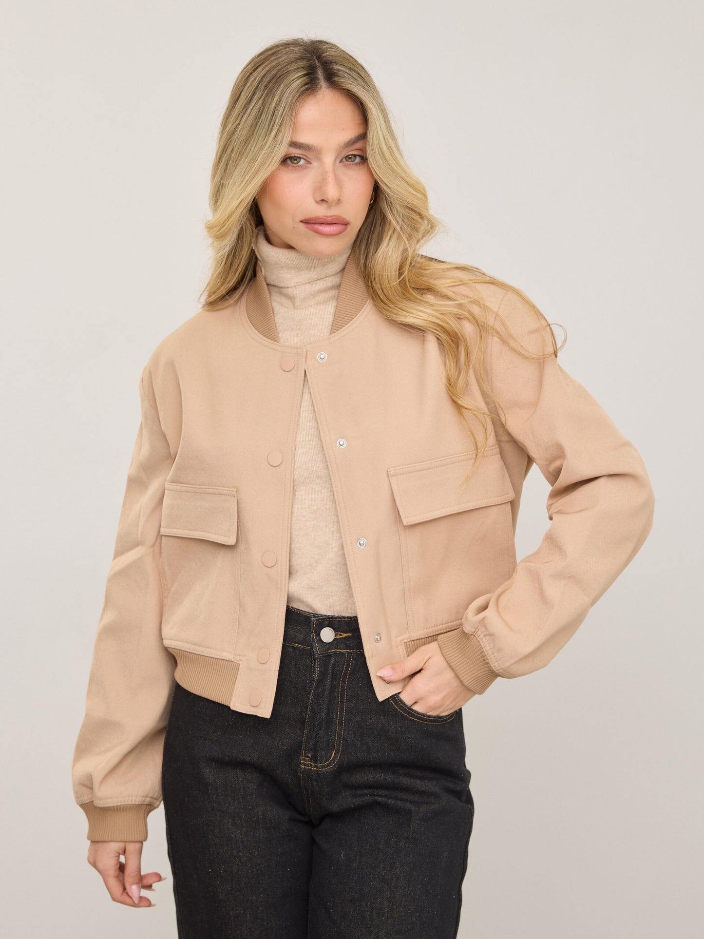 ג'קט דייז | בז'