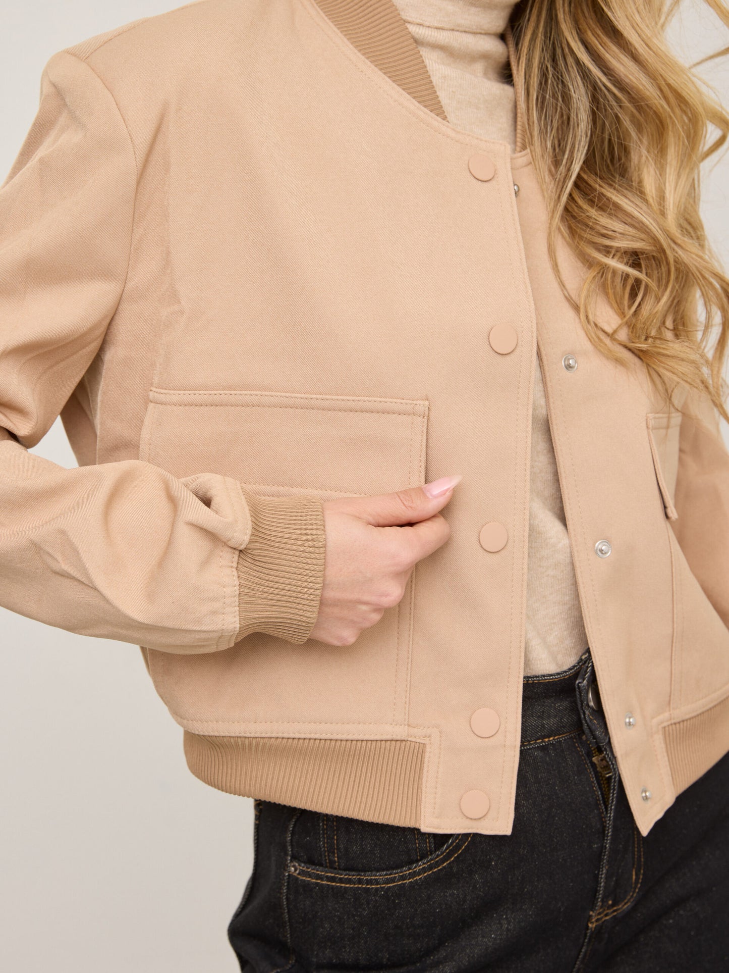 ג'קט דייז | בז'