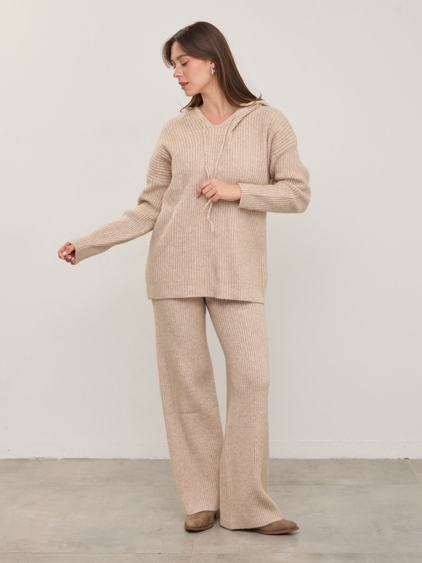 חליפת סריג קפוצ'ון לוסין | חאקי