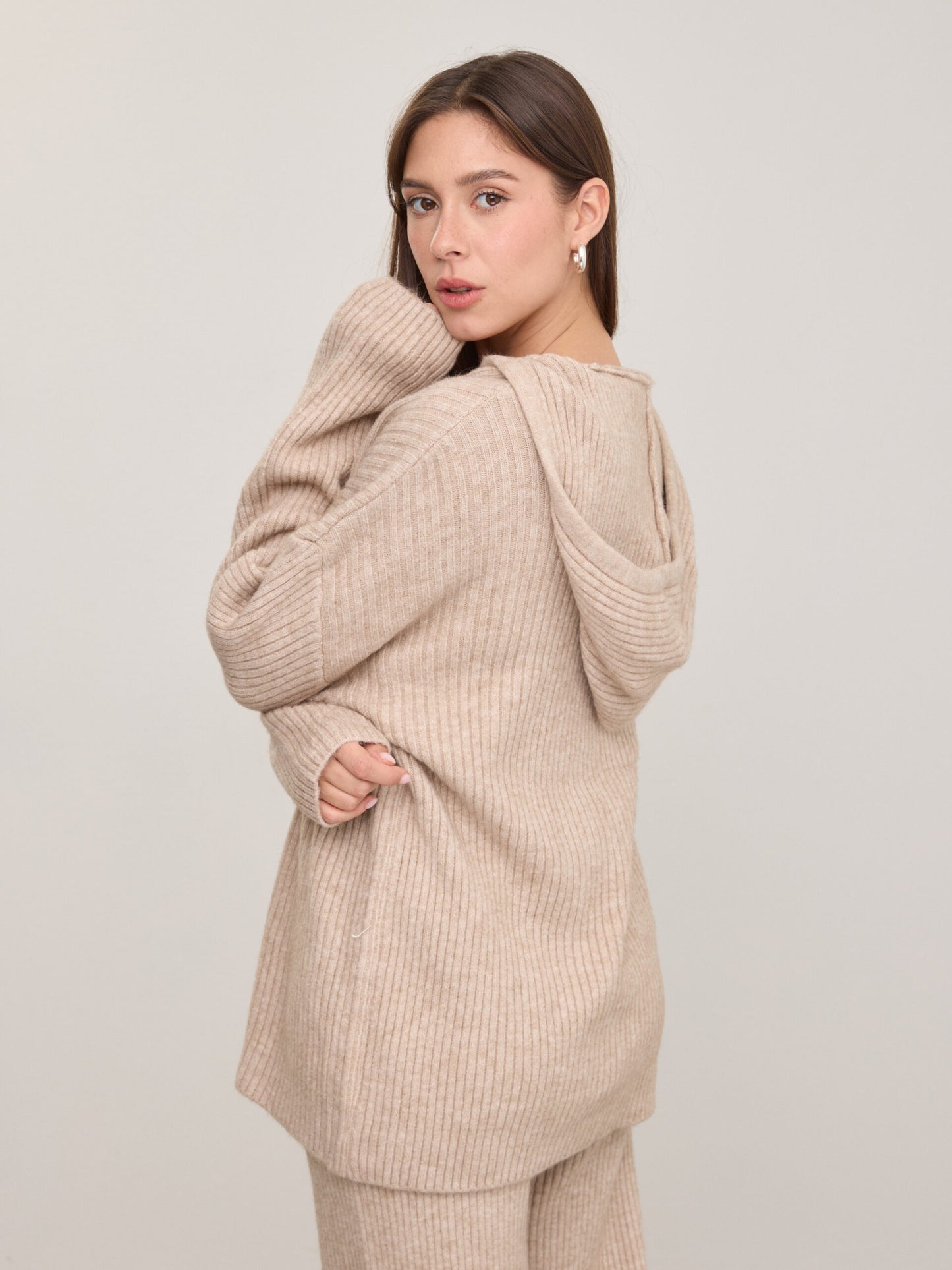 חליפת סריג קפוצ'ון לוסין | חאקי