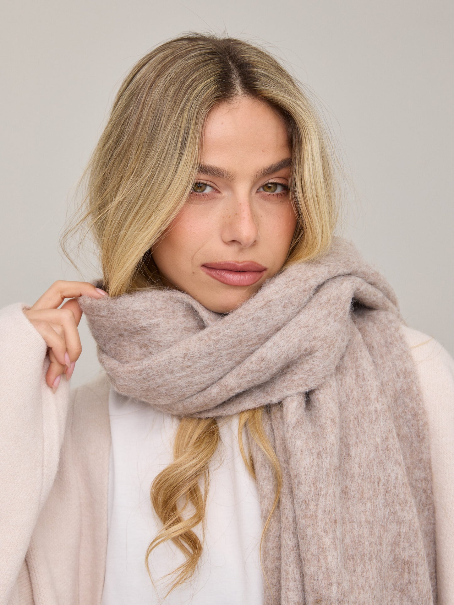 צעיף צמר | בז'