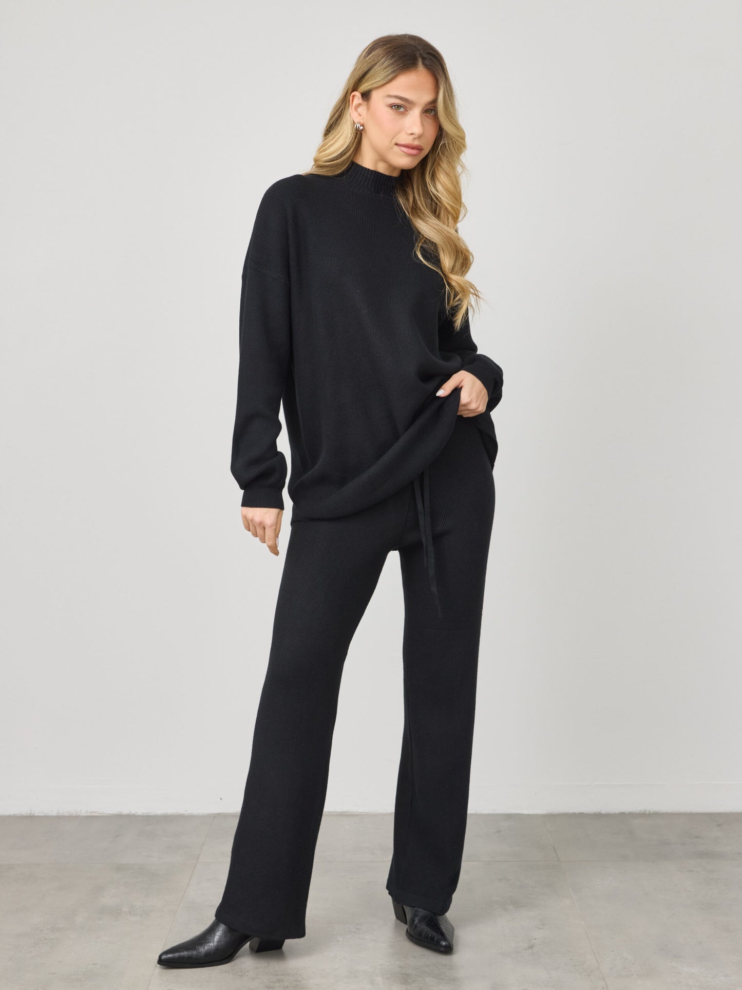 חליפת סריג ביילי | שחור