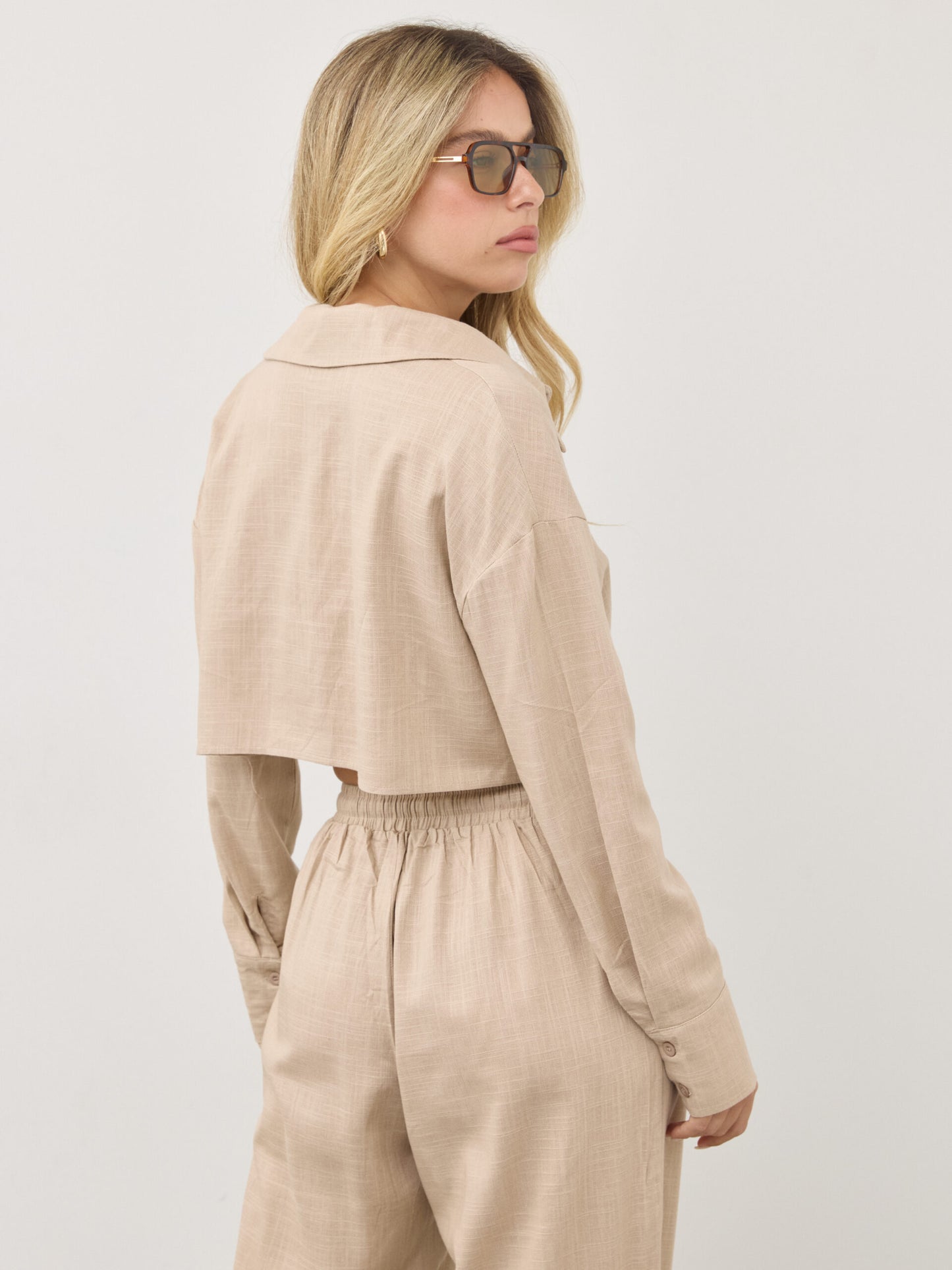 חולצת קרופ נלה | בז'