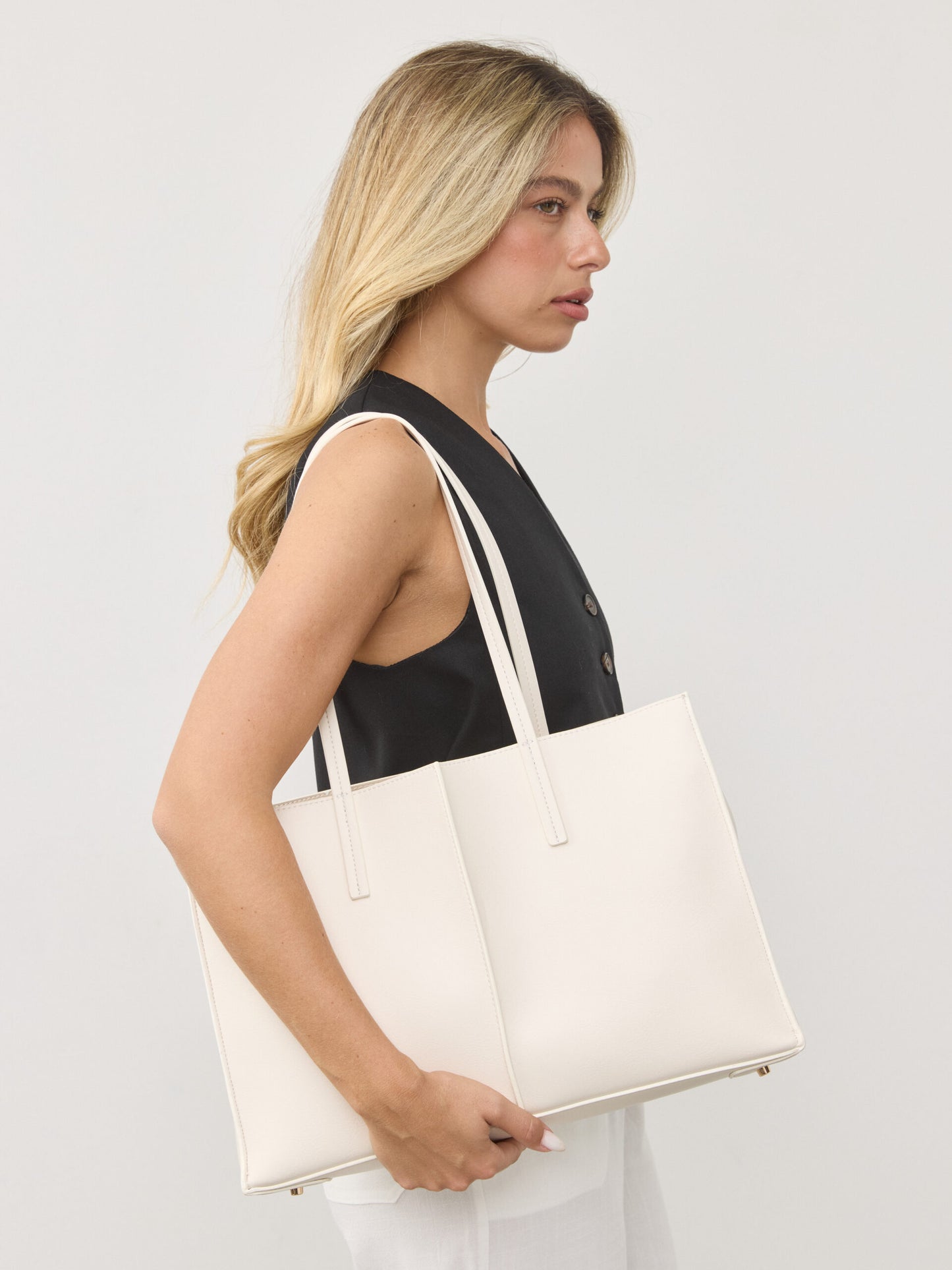 תיק מריה | בז'