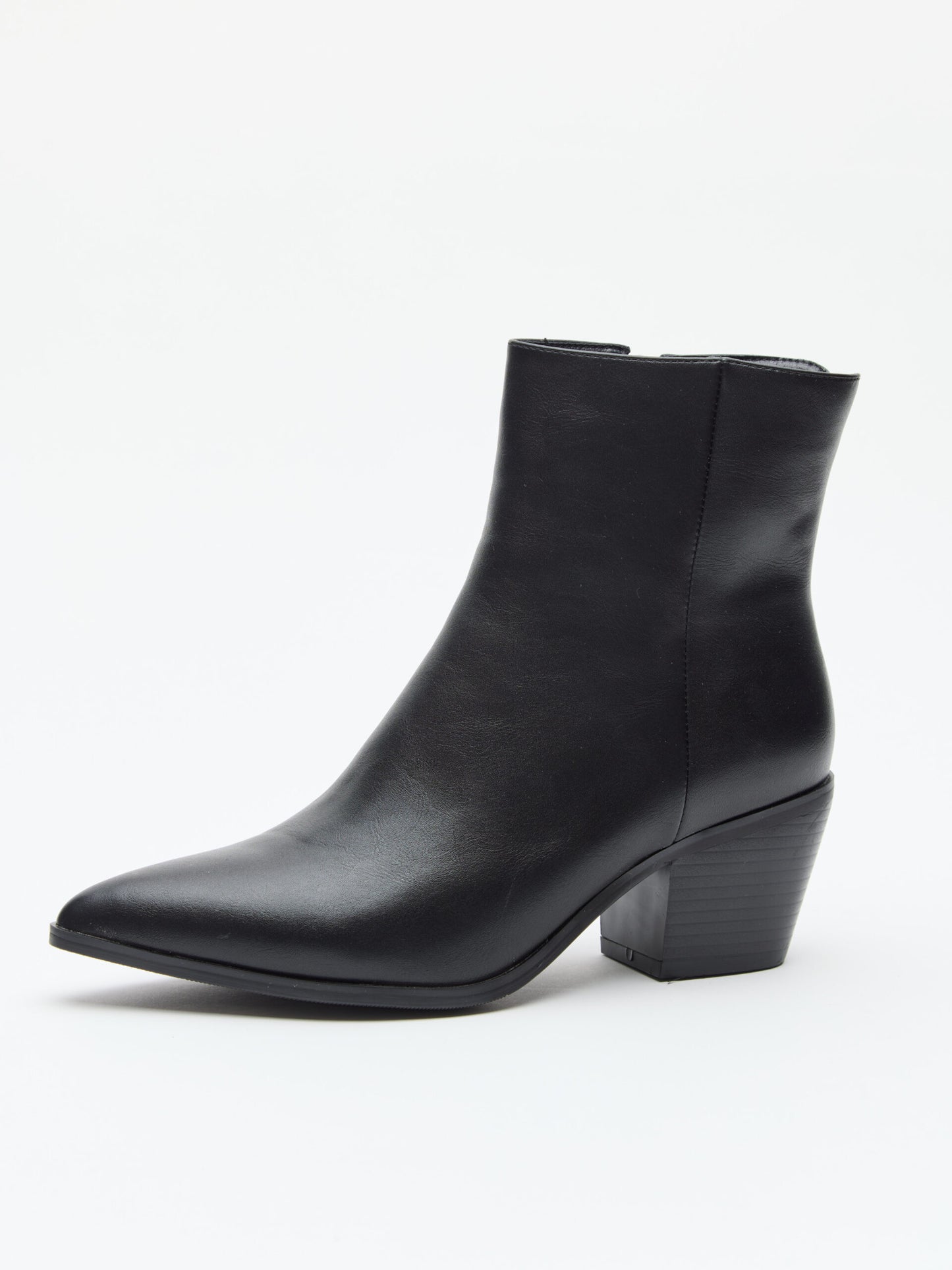 מגפוני בוקרים מילן | שחור