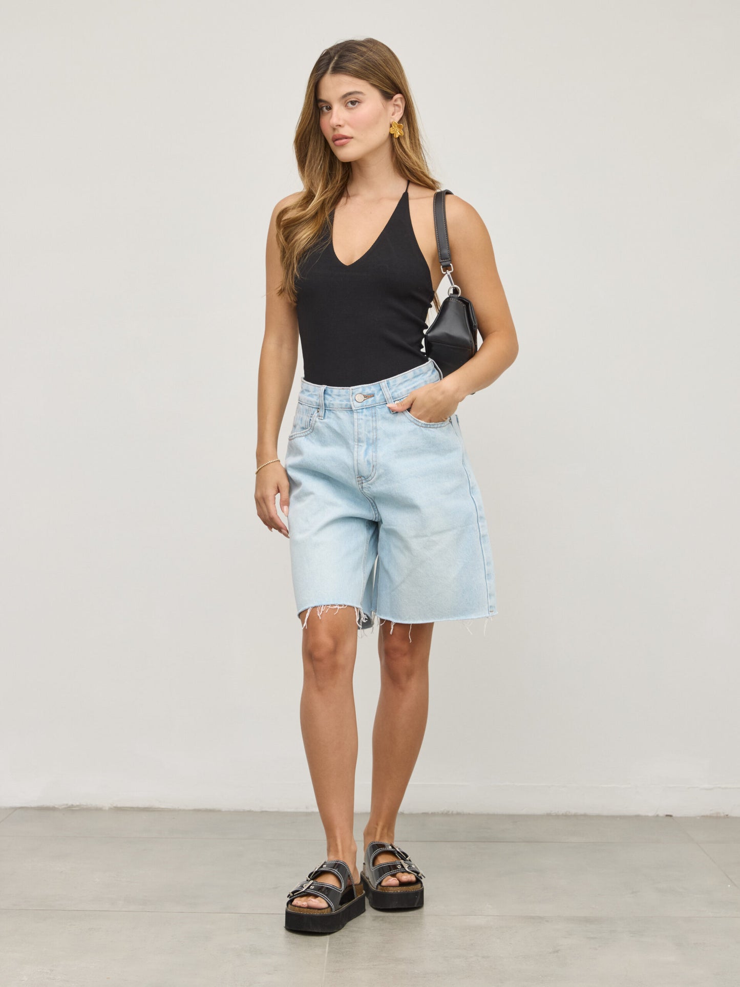 בגד גוף ארי | שחור