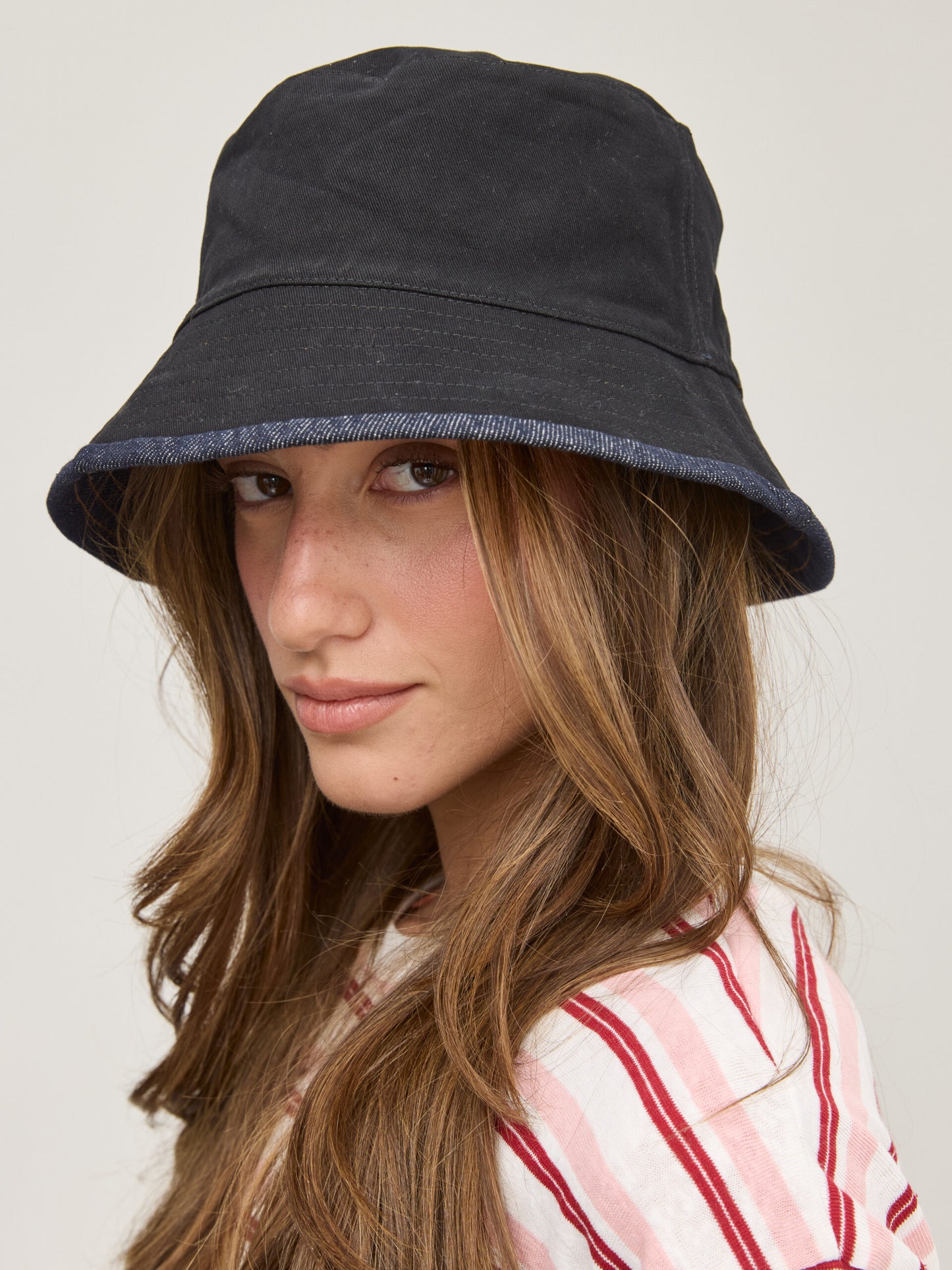 כובע באקט ברוקס | כחול