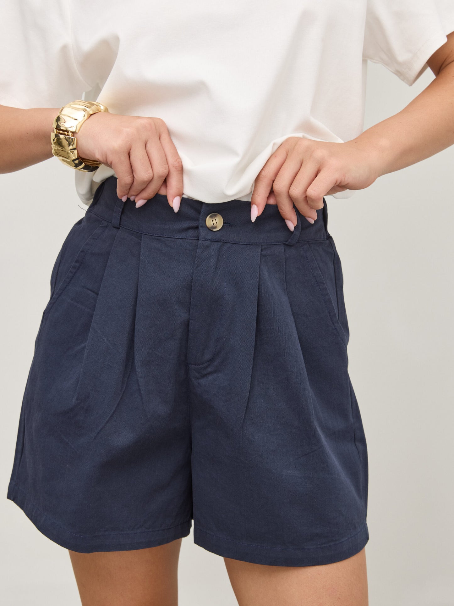 מכנסיים קצרים מחוייטים פרנקו | כחול