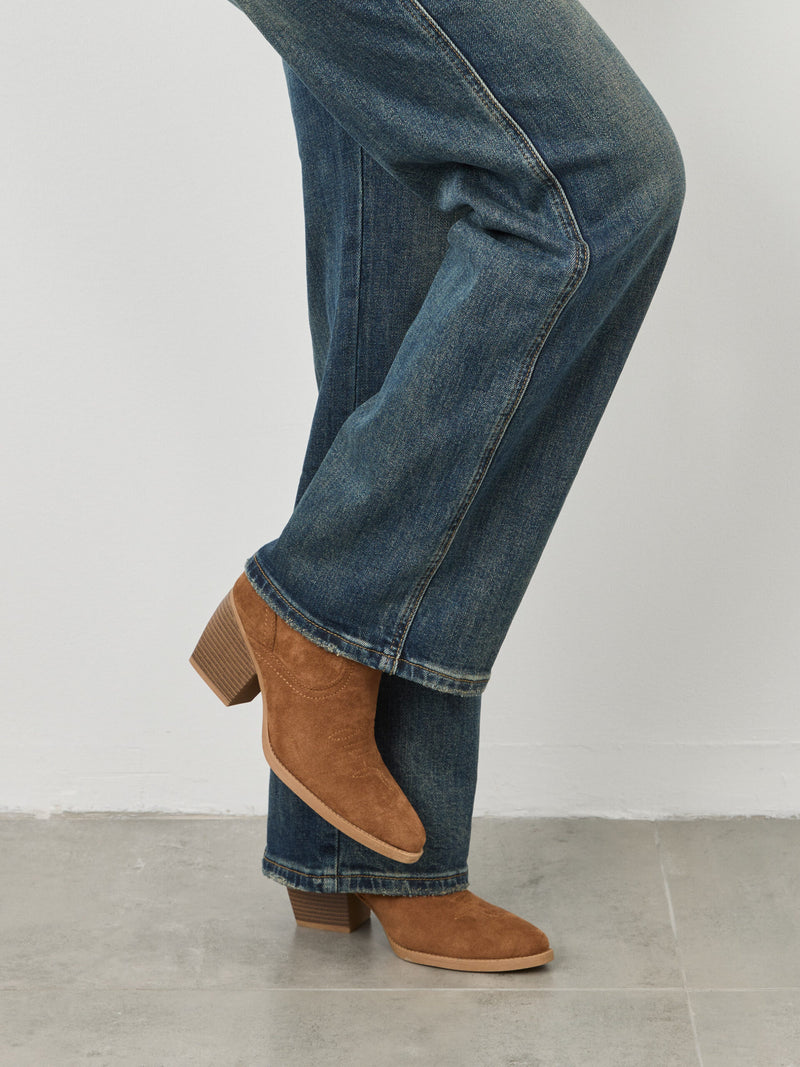 מגפוני בוקרים תיפורים תיאו | קאמל