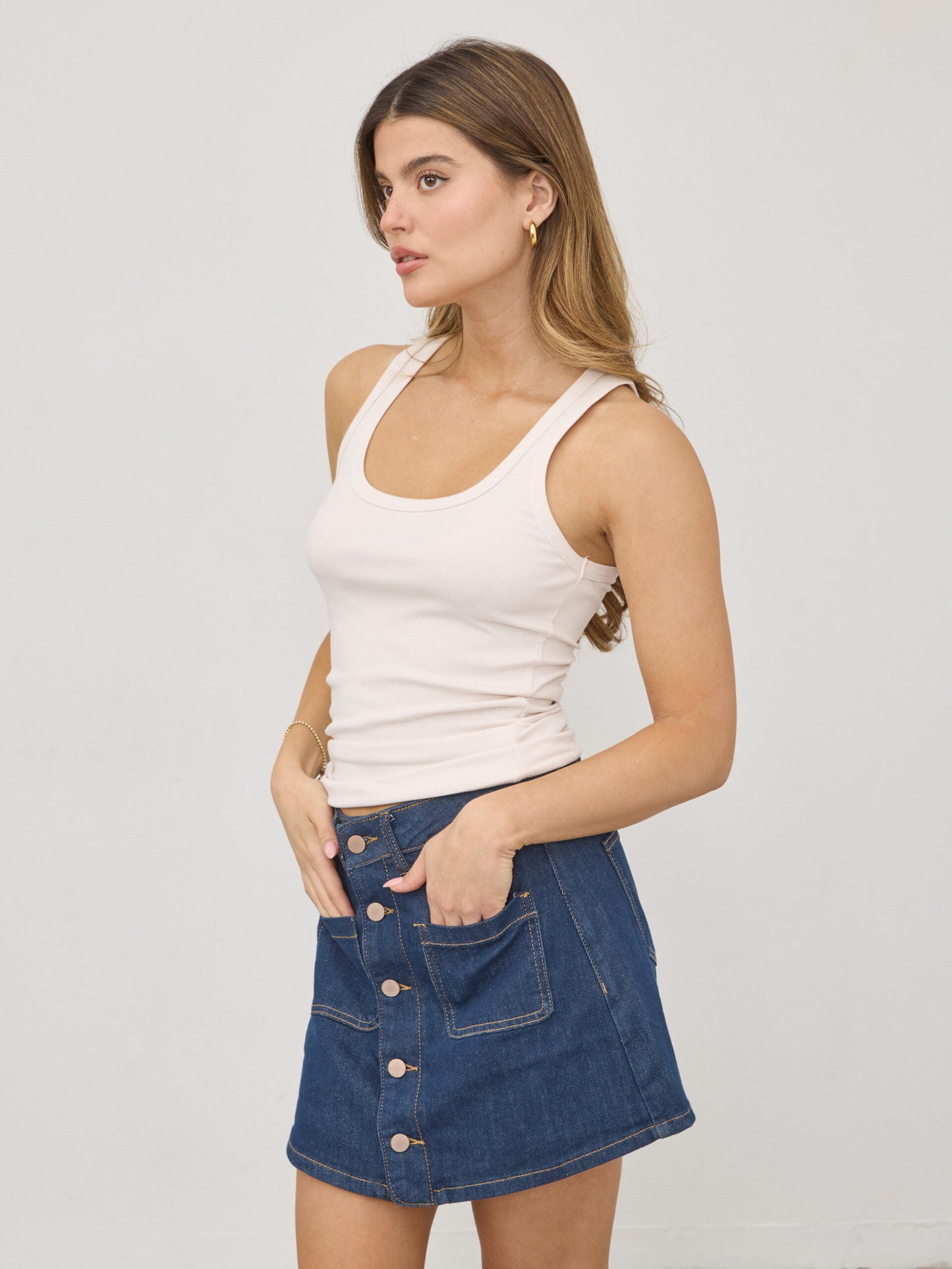 גופיית בייסיק טוביק | בז'