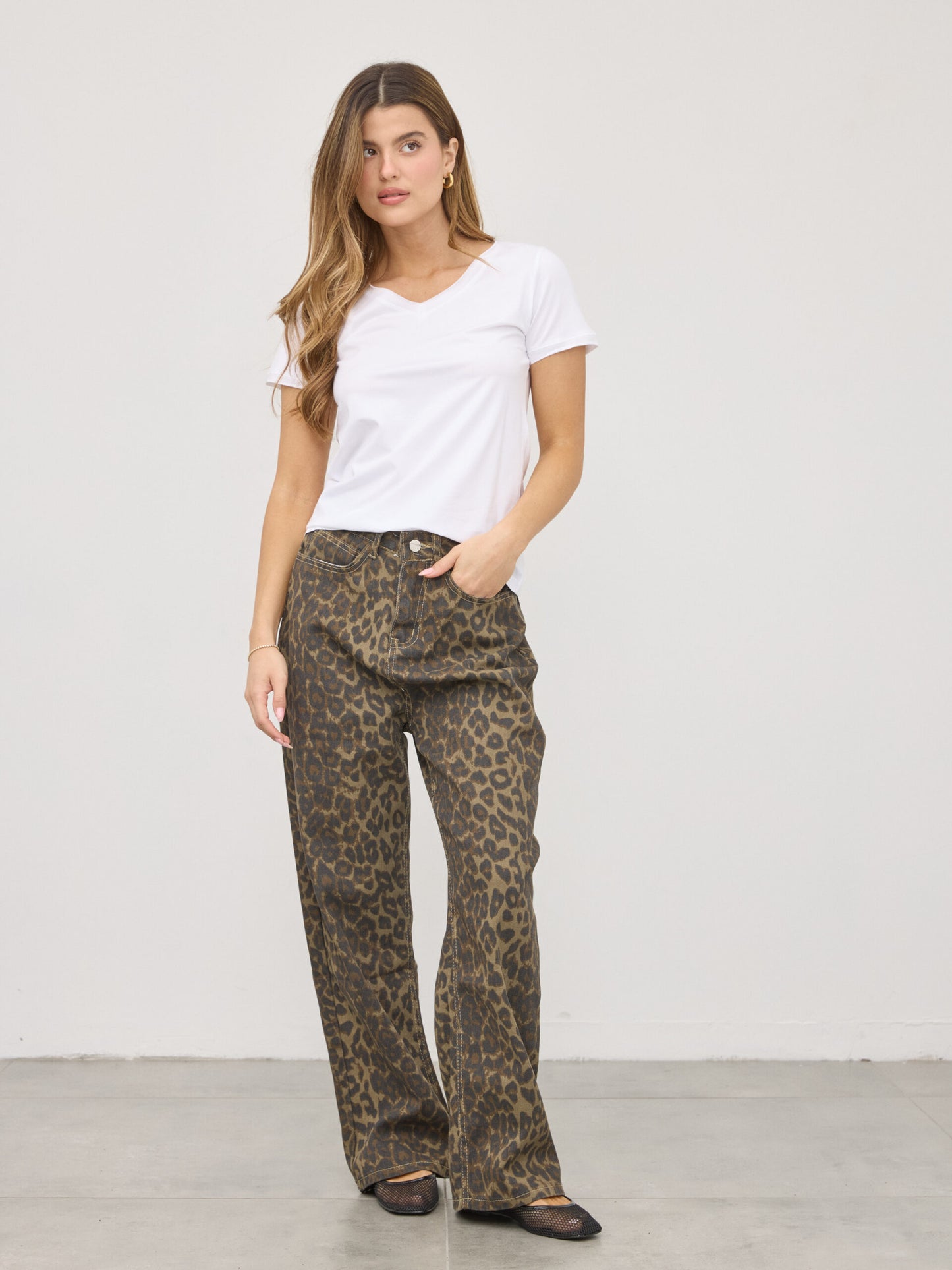 טישירט בייסיק דמון | לבן