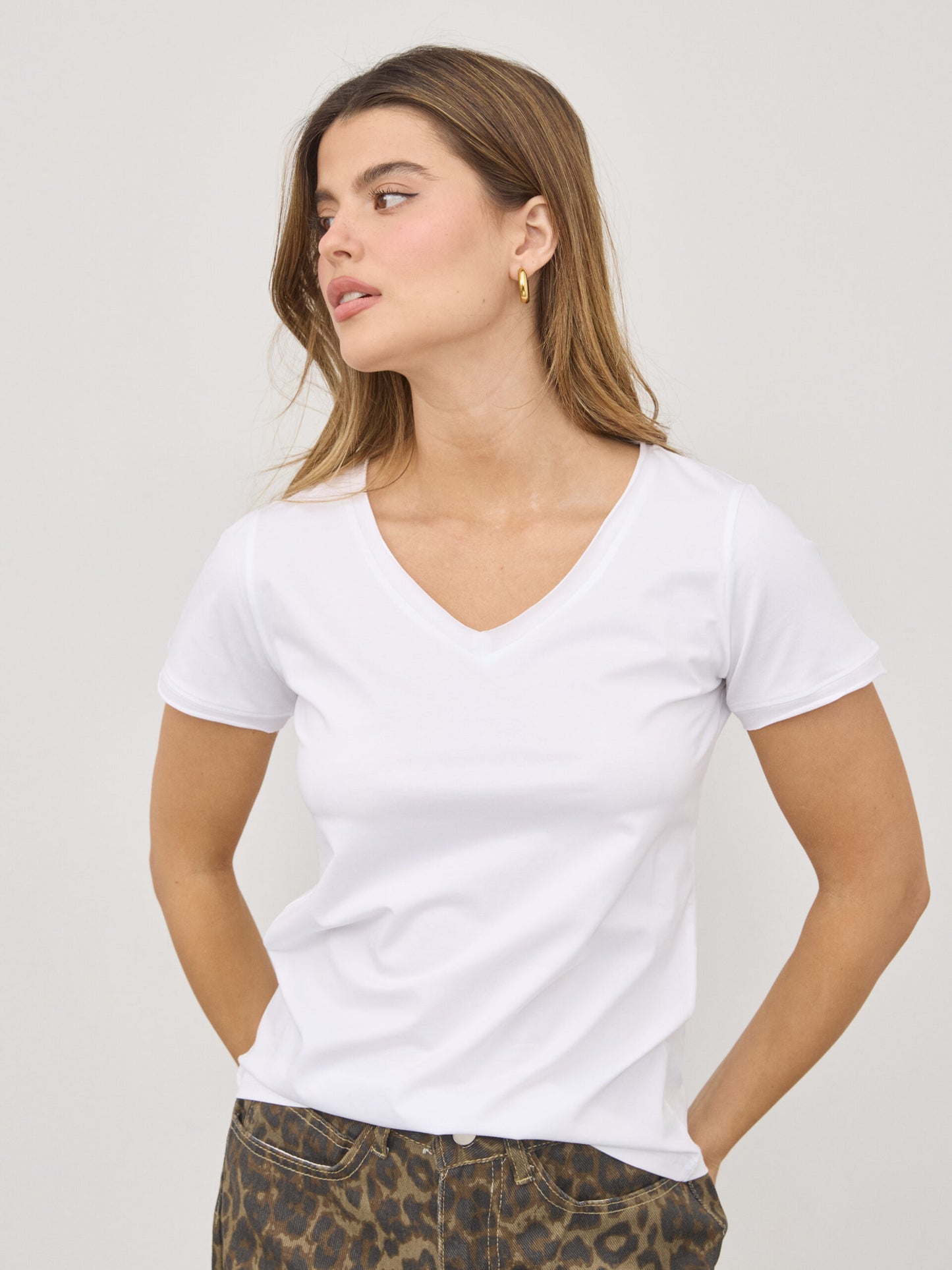 טישירט בייסיק דמון | לבן