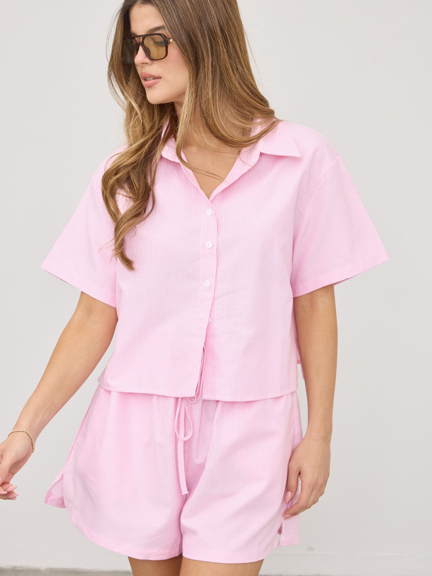 חליפת פסים אריאן | ורוד